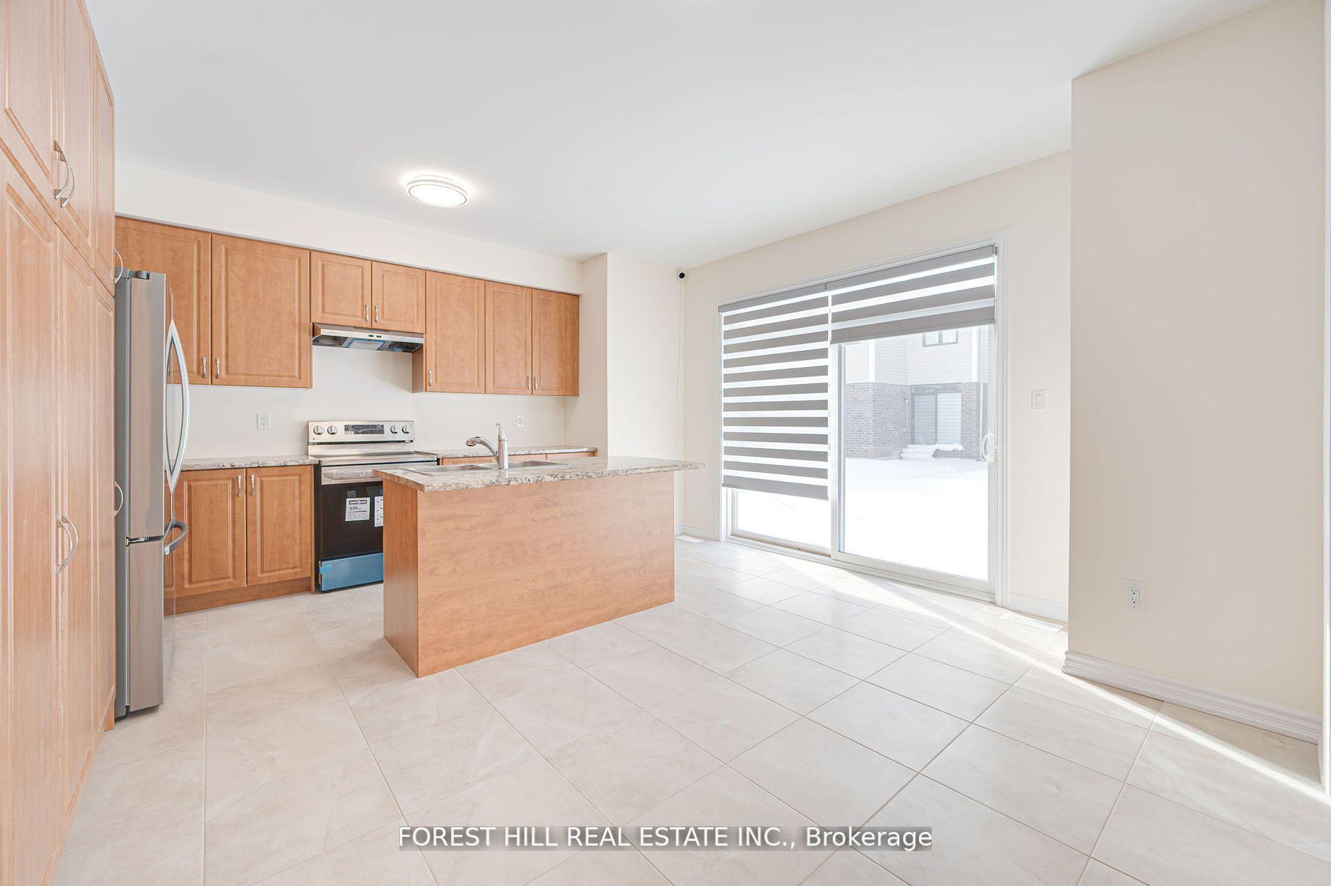 Photo 7 of 45 Prudhoe Terrace, Barrie, Rural Barrie Southeast — HOMEH