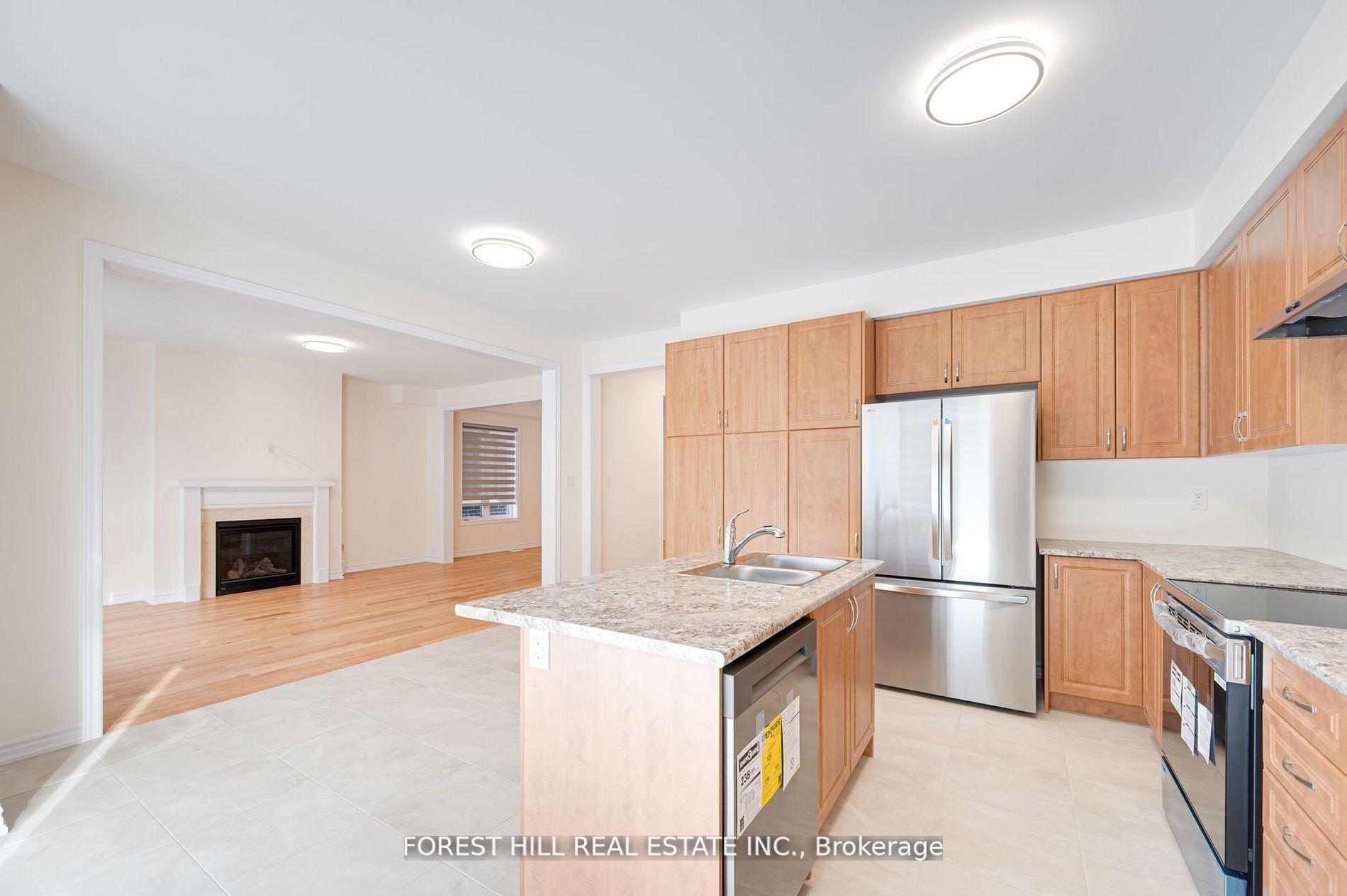 Photo 12 of 45 Prudhoe Terrace, Barrie, Rural Barrie Southeast — HOMEH
