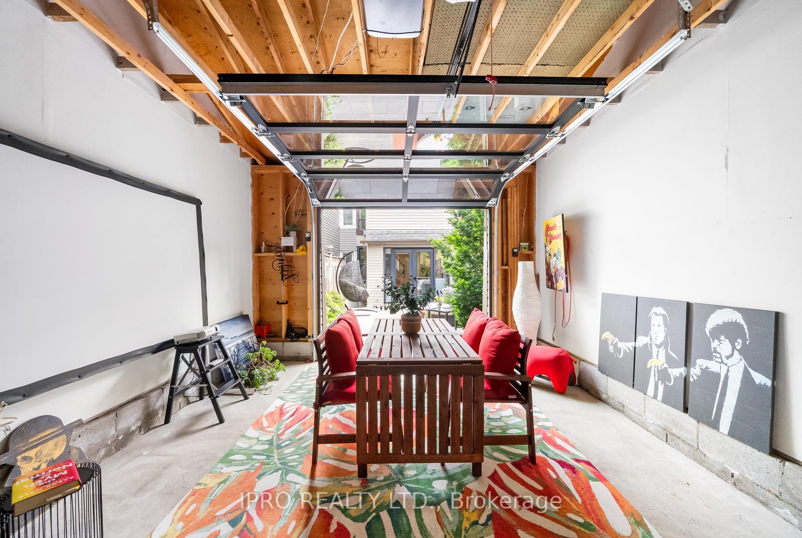 Photo 47 of 742 Richmond Street W, Toronto, Niagara — HOMEH