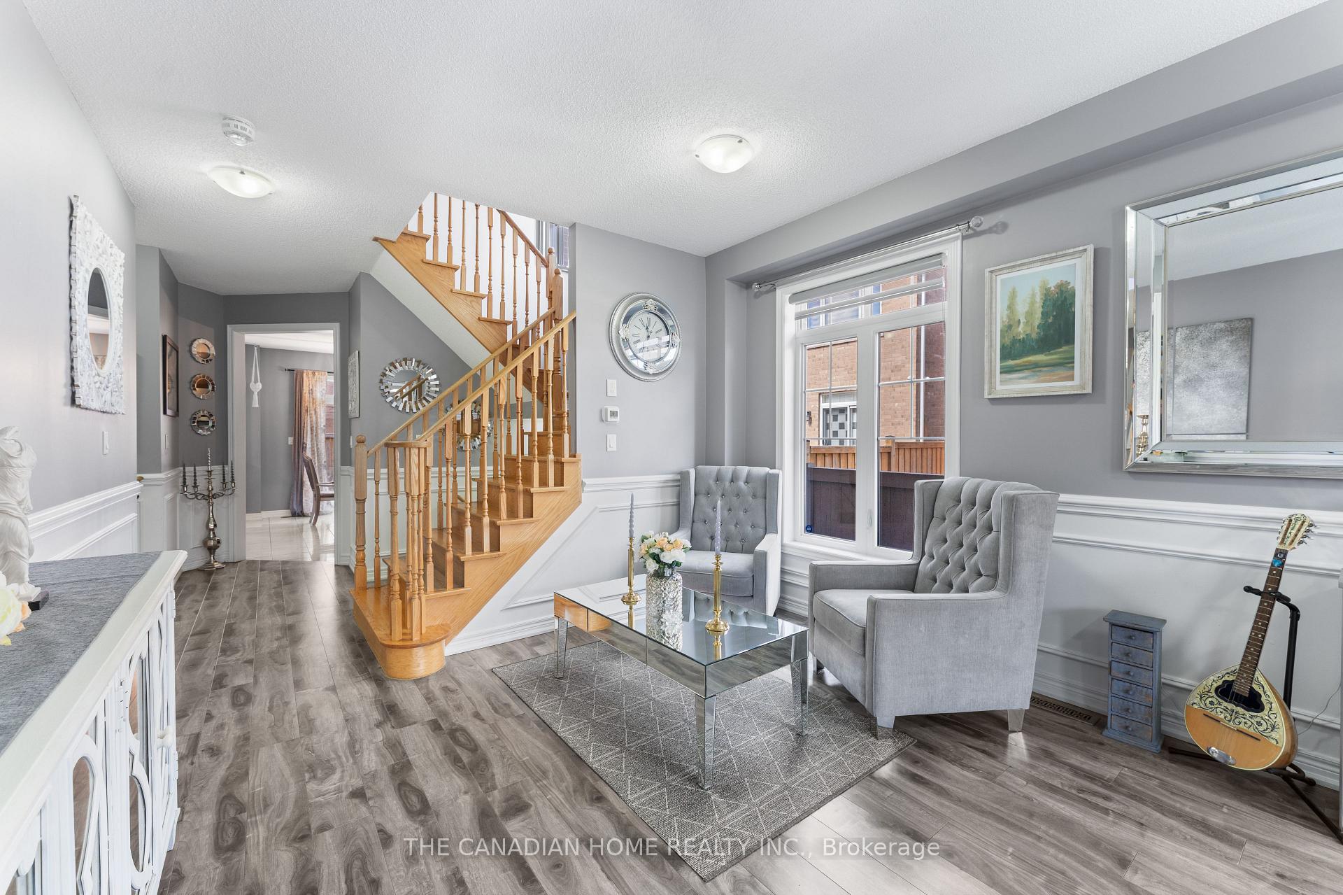 Photo 7 of 27 Exhibition Crescent, Brampton, Northwest Brampton — HOMEH