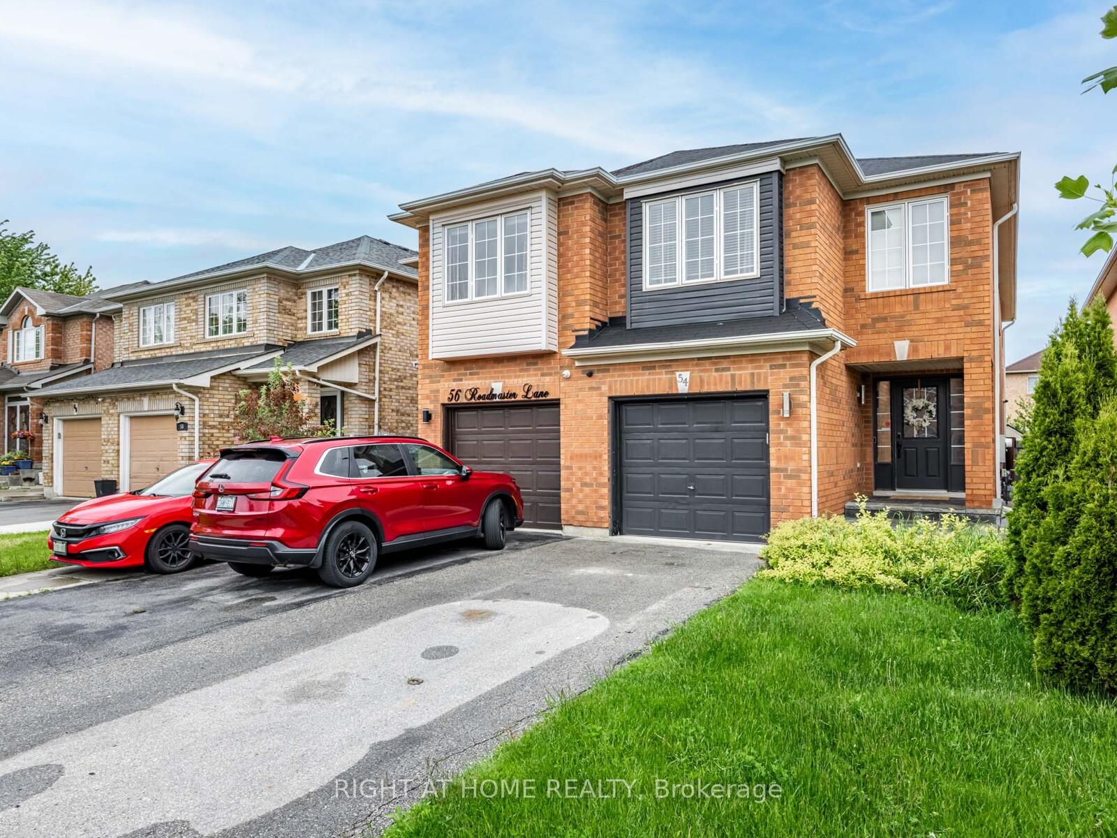 Photo 3 of 54 Roadmaster Lane, Brampton, Fletcher's Meadow — HOMEH