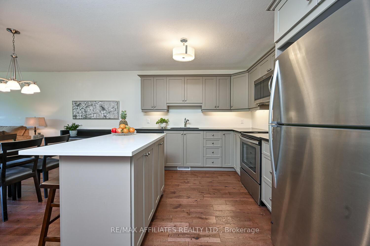 Photo 26 of 28 Lee Avenue, Smiths Falls — HOMEH