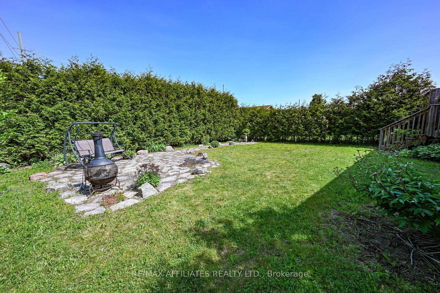 Photo 28 of 28 Lee Avenue, Smiths Falls — HOMEH