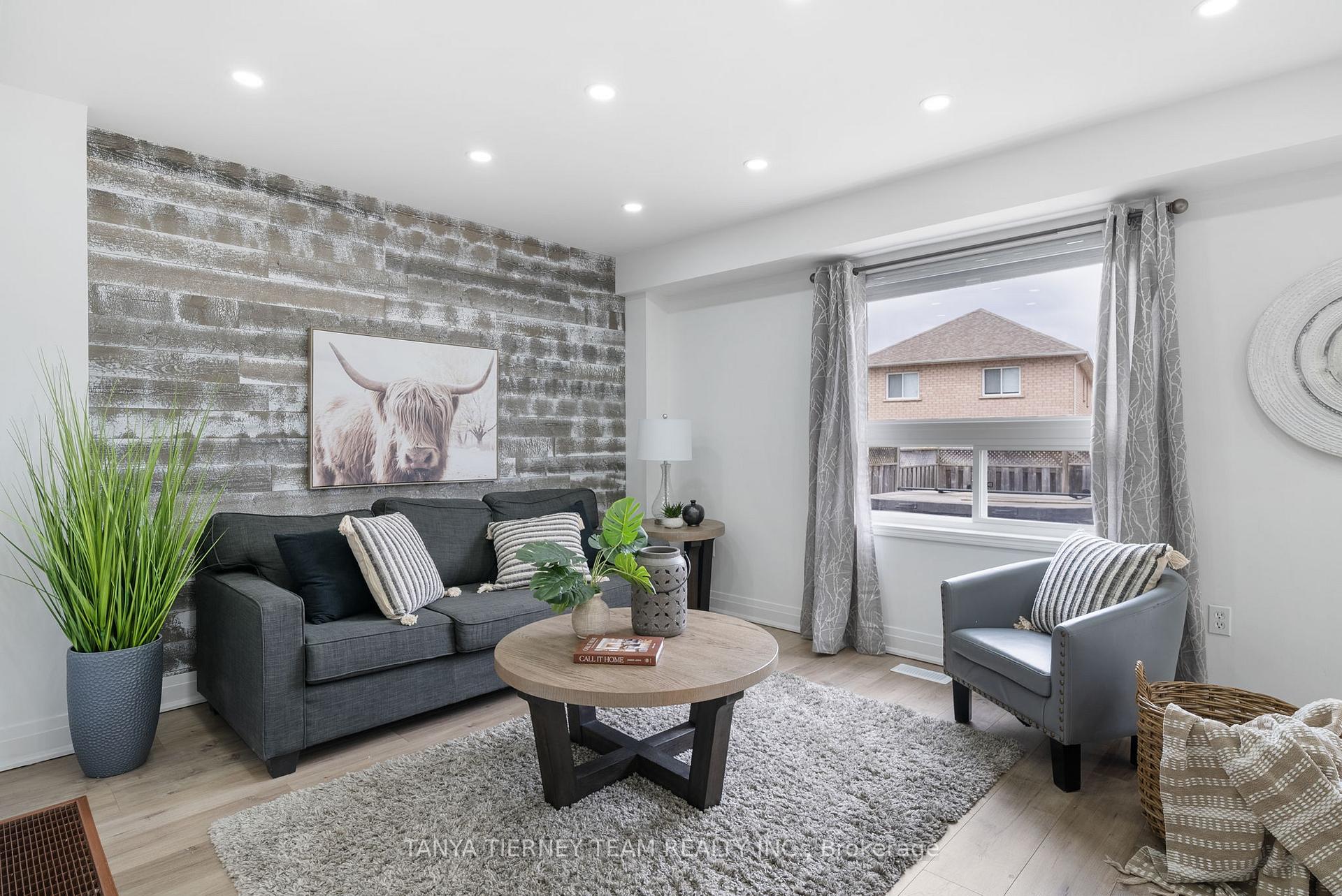 Photo 28 of 95 Brownridge Place, Whitby, Williamsburg — HOMEH