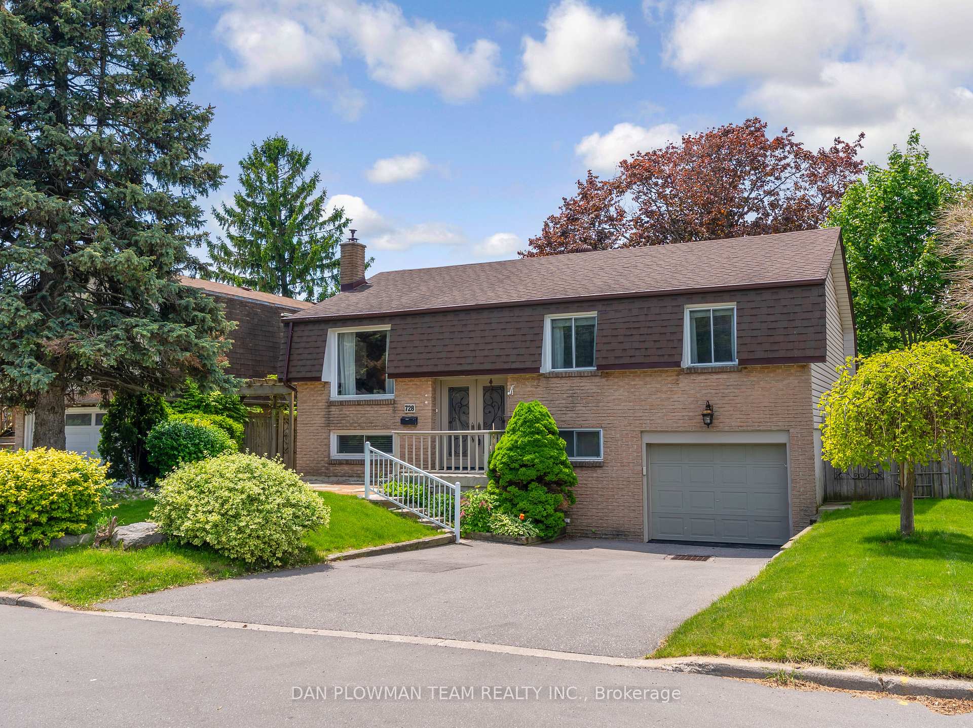 Photo 41 of 728 Pickering Beach Road, Ajax, South East — HOMEH