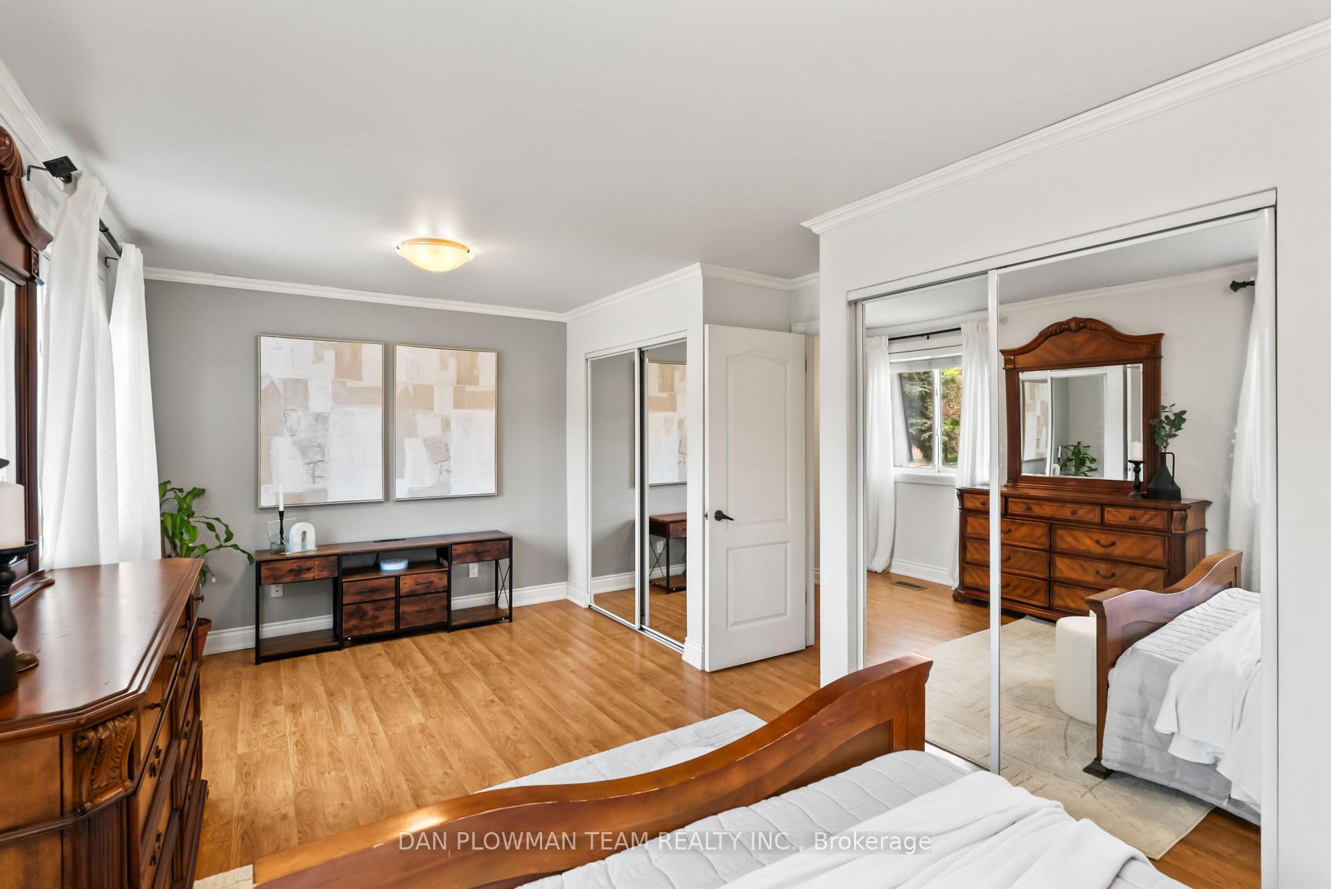 Photo 10 of 728 Pickering Beach Road, Ajax, South East — HOMEH