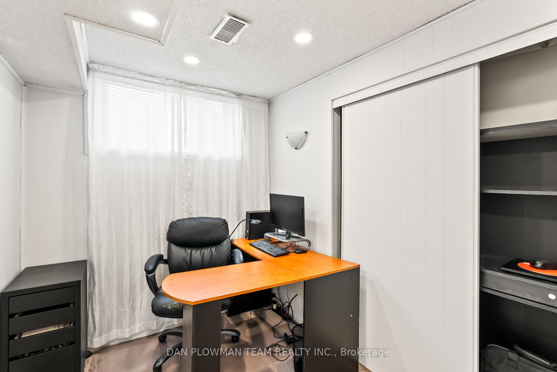 Photo 20 of 728 Pickering Beach Road, Ajax, South East — HOMEH