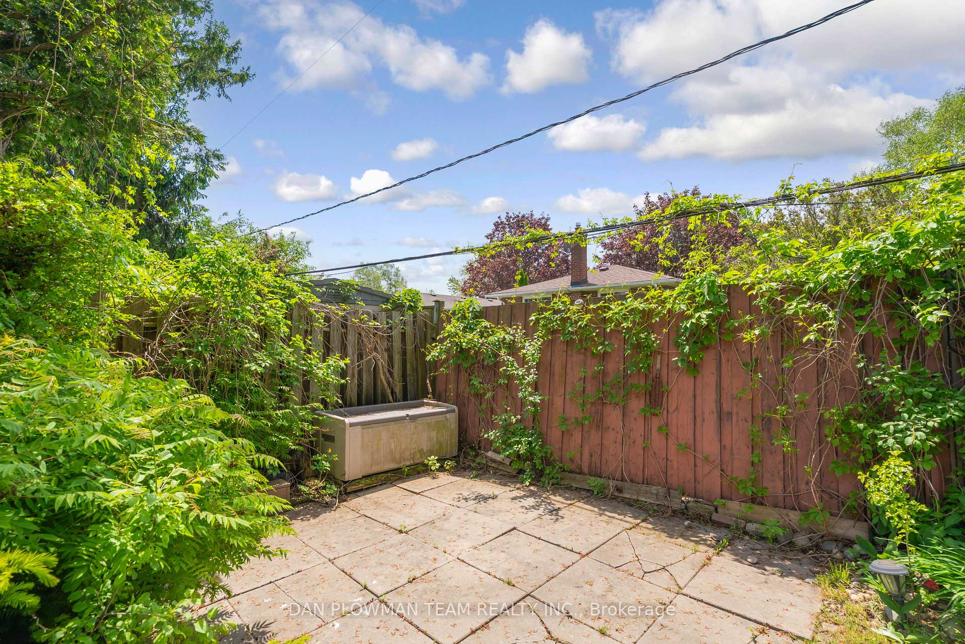 Photo 28 of 728 Pickering Beach Road, Ajax, South East — HOMEH