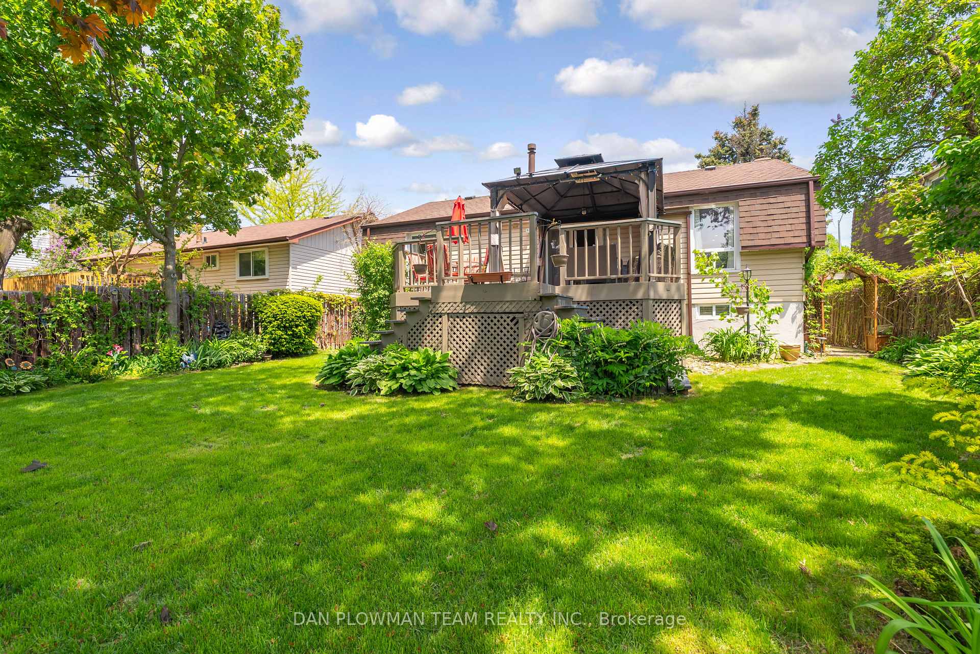 Photo 31 of 728 Pickering Beach Road, Ajax, South East — HOMEH