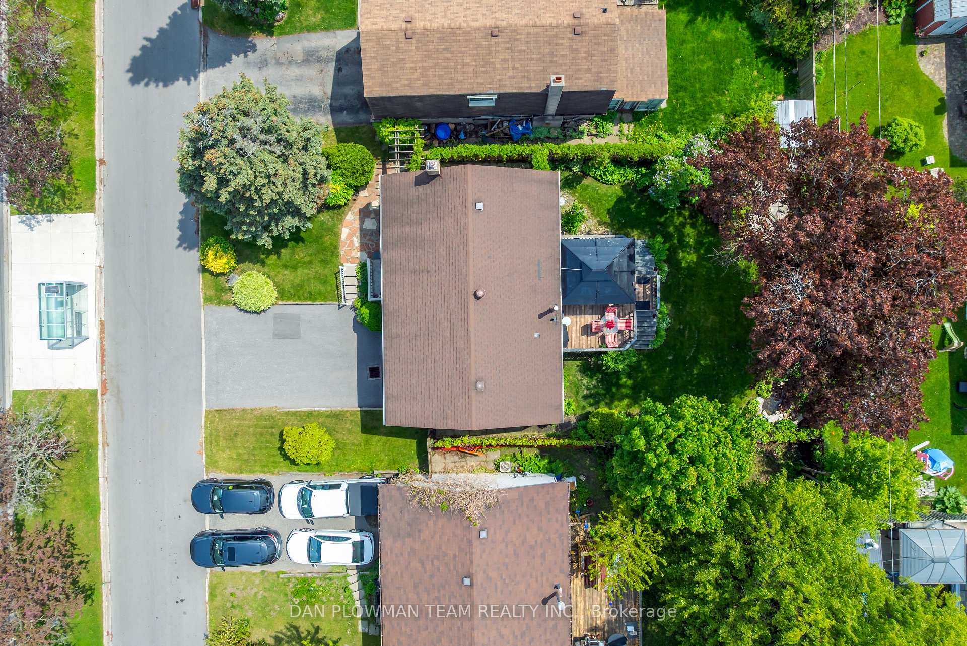 Photo 34 of 728 Pickering Beach Road, Ajax, South East — HOMEH