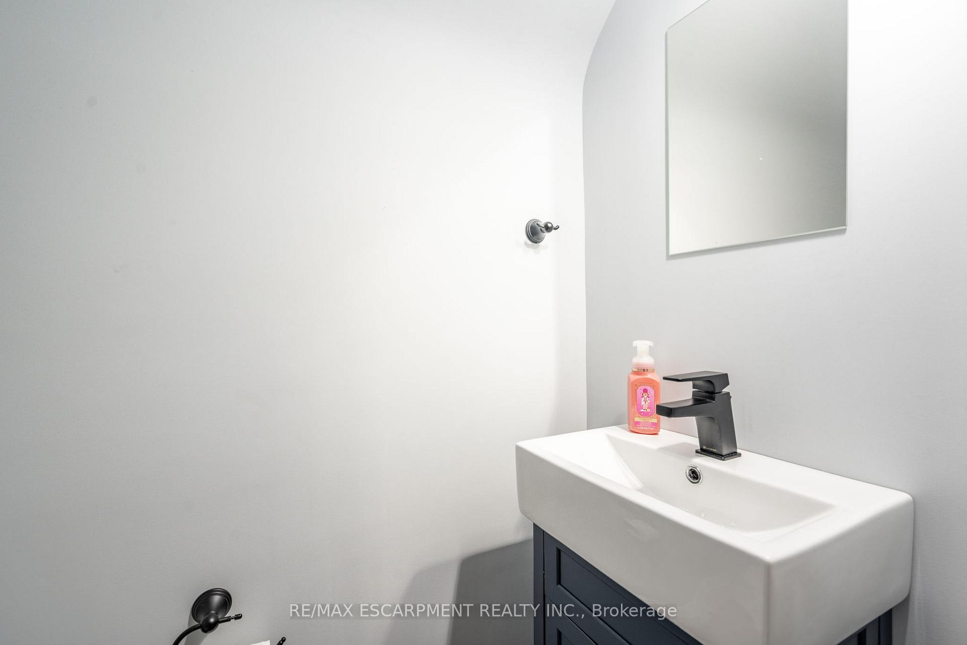Photo 26 of 55 Harmony Avenue, Hamilton, Homeside — HOMEH