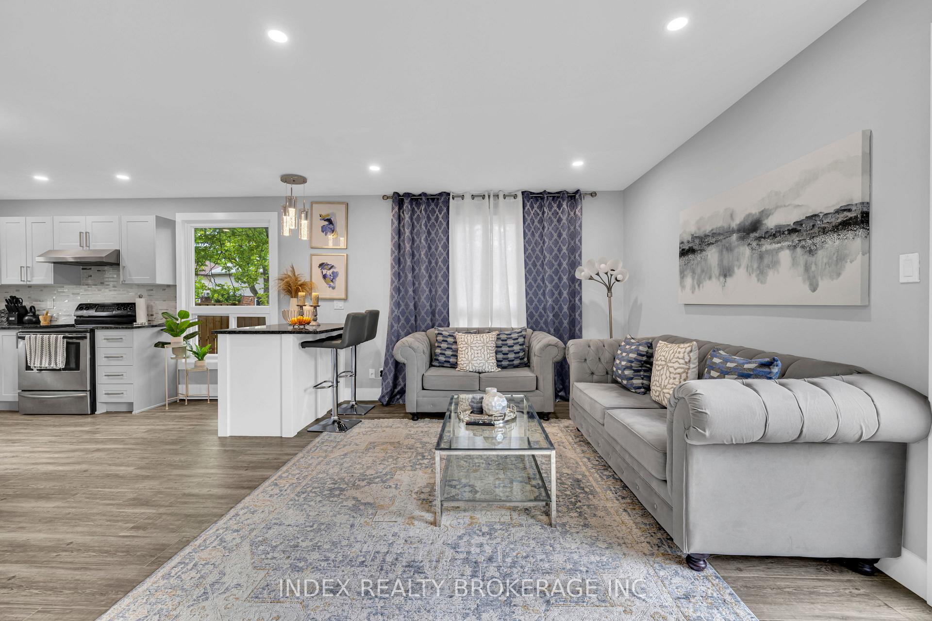 Photo 16 of 1290 Abbey Court, Windsor — HOMEH