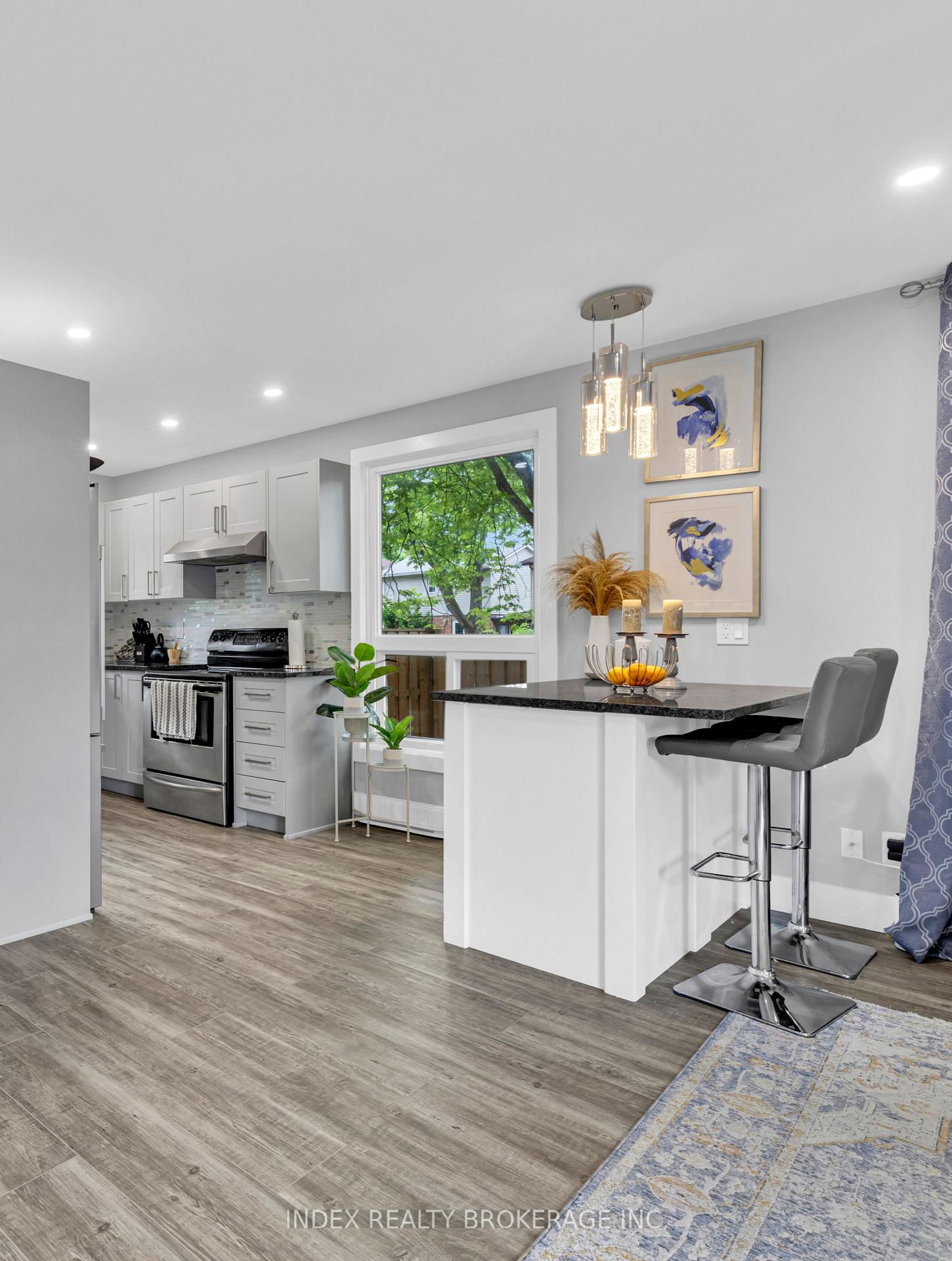 Photo 19 of 1290 Abbey Court, Windsor — HOMEH
