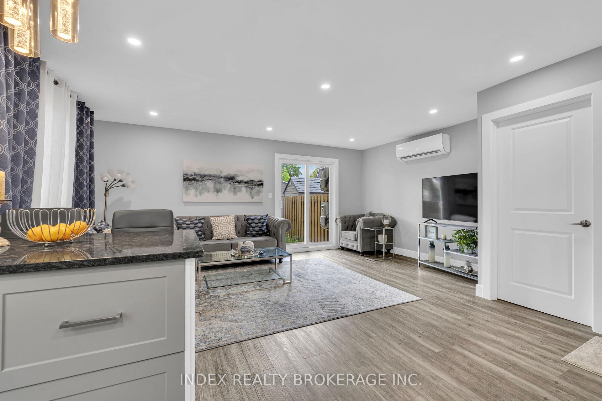 Photo 21 of 1290 Abbey Court, Windsor — HOMEH