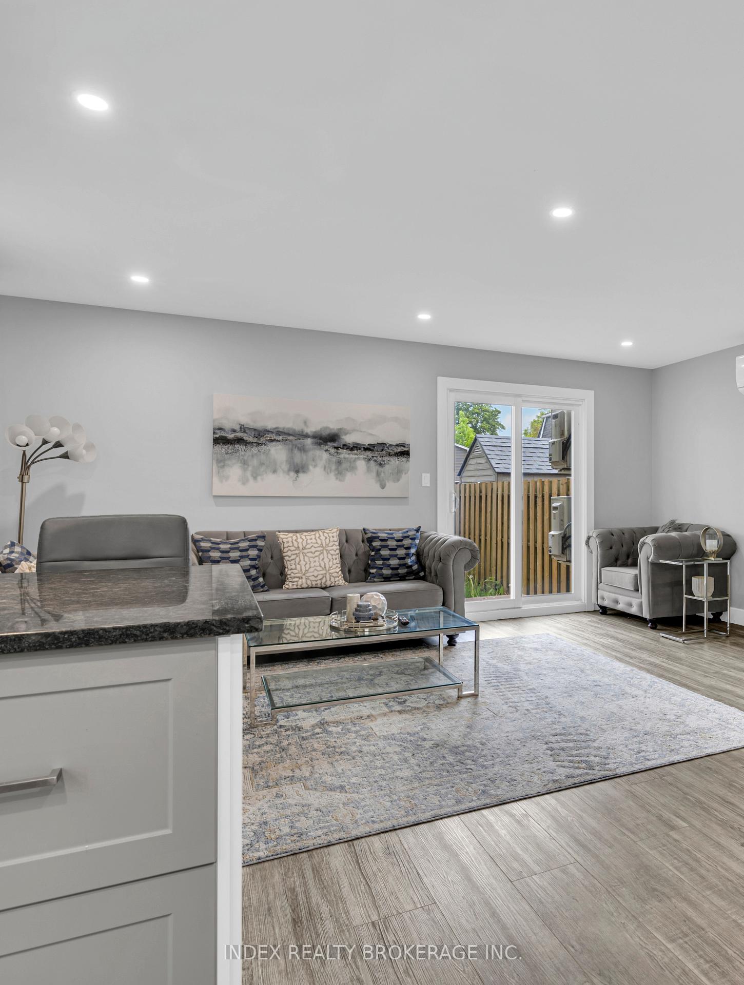 Photo 17 of 1290 Abbey Court, Windsor — HOMEH