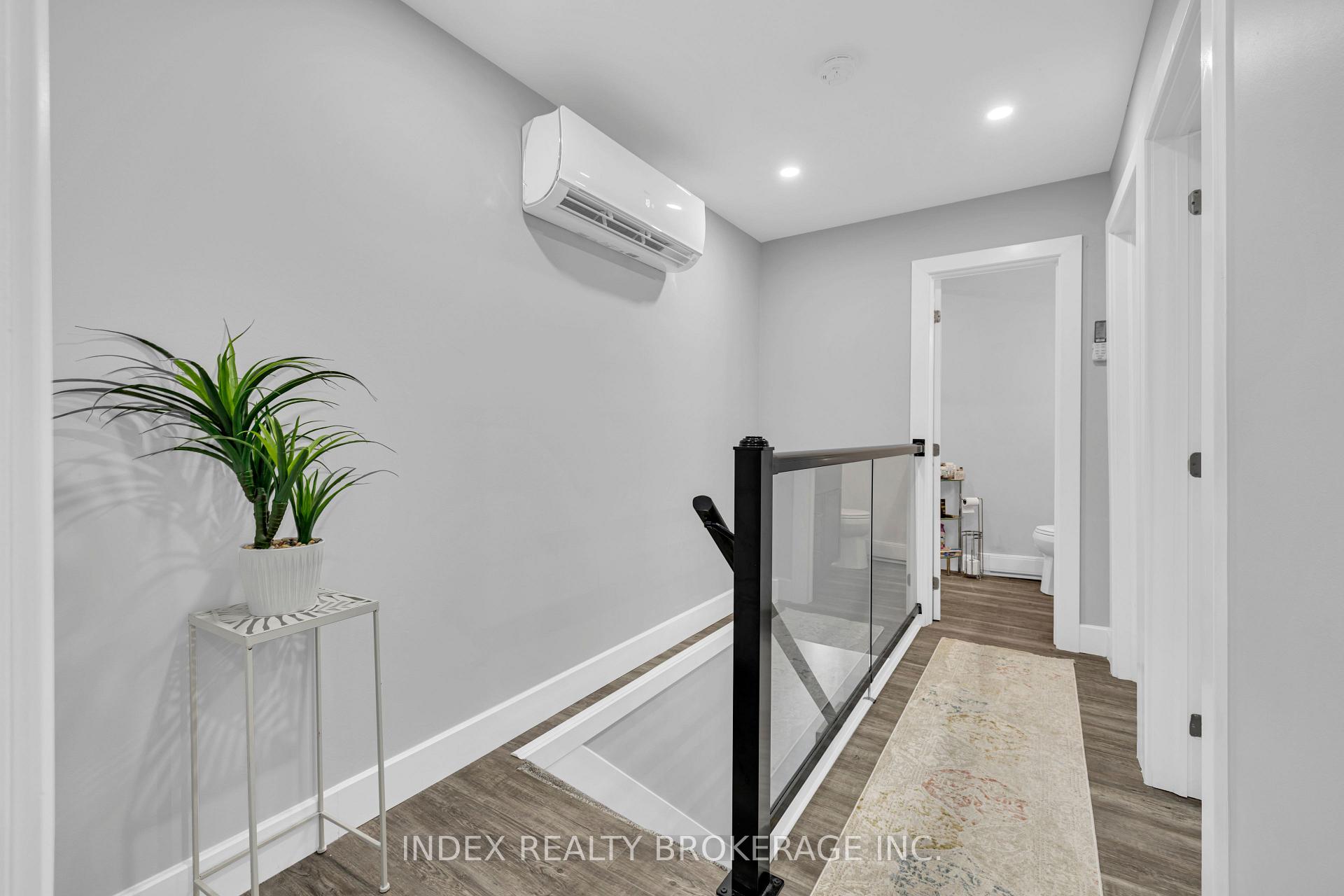 Photo 23 of 1290 Abbey Court, Windsor — HOMEH