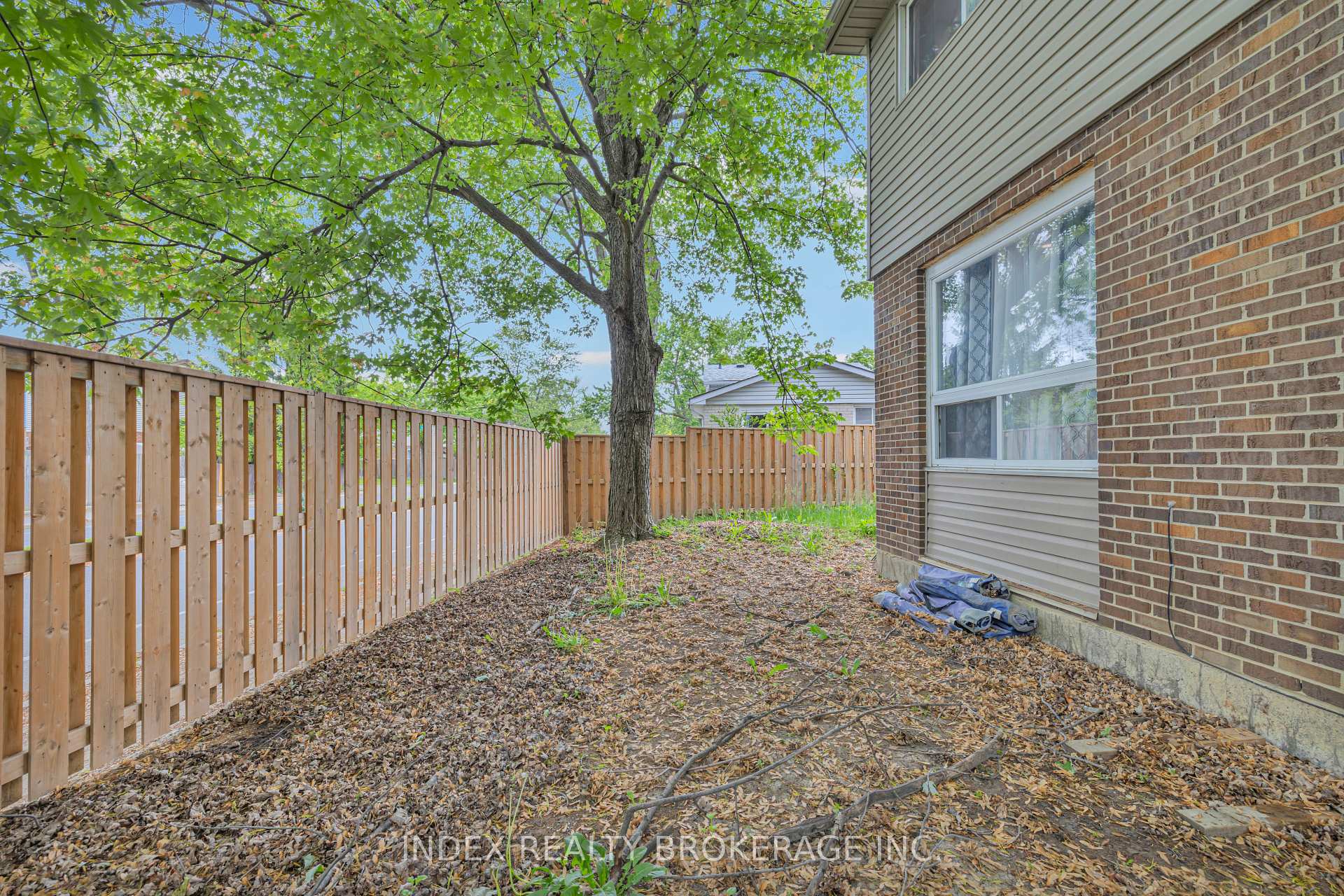 Photo 22 of 1290 Abbey Court, Windsor — HOMEH