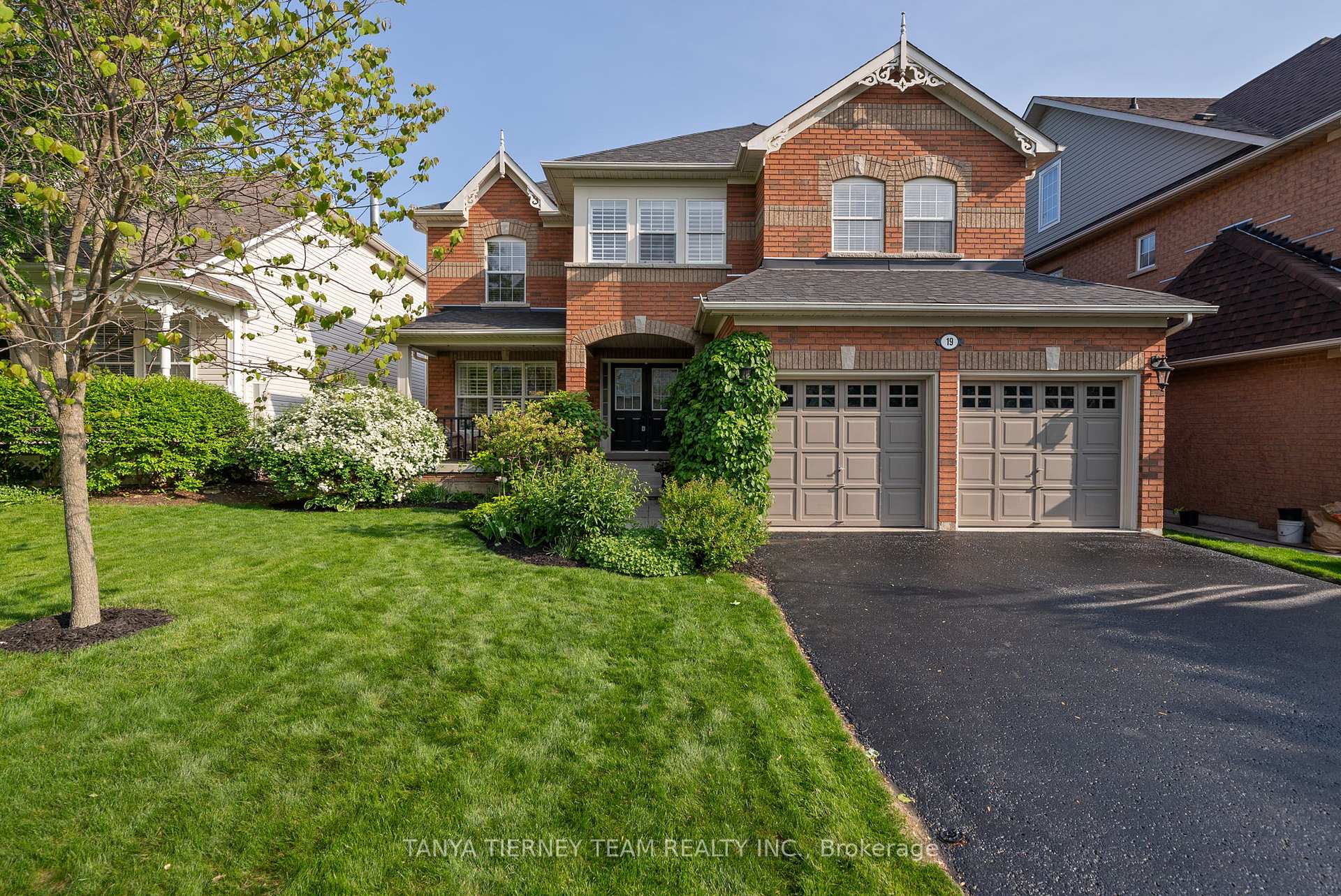 Front of 19 Pauline Avenue