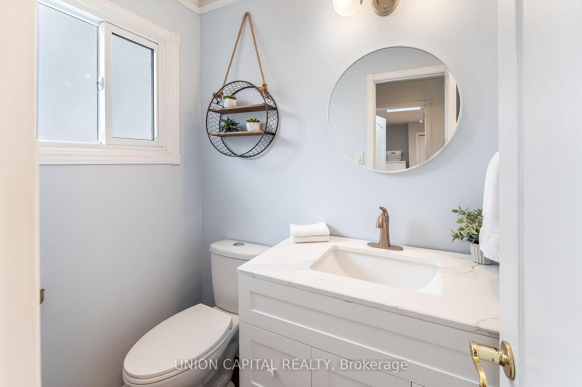Photo 6 of 1167 Tanzer Court, Pickering, Bay Ridges — HOMEH
