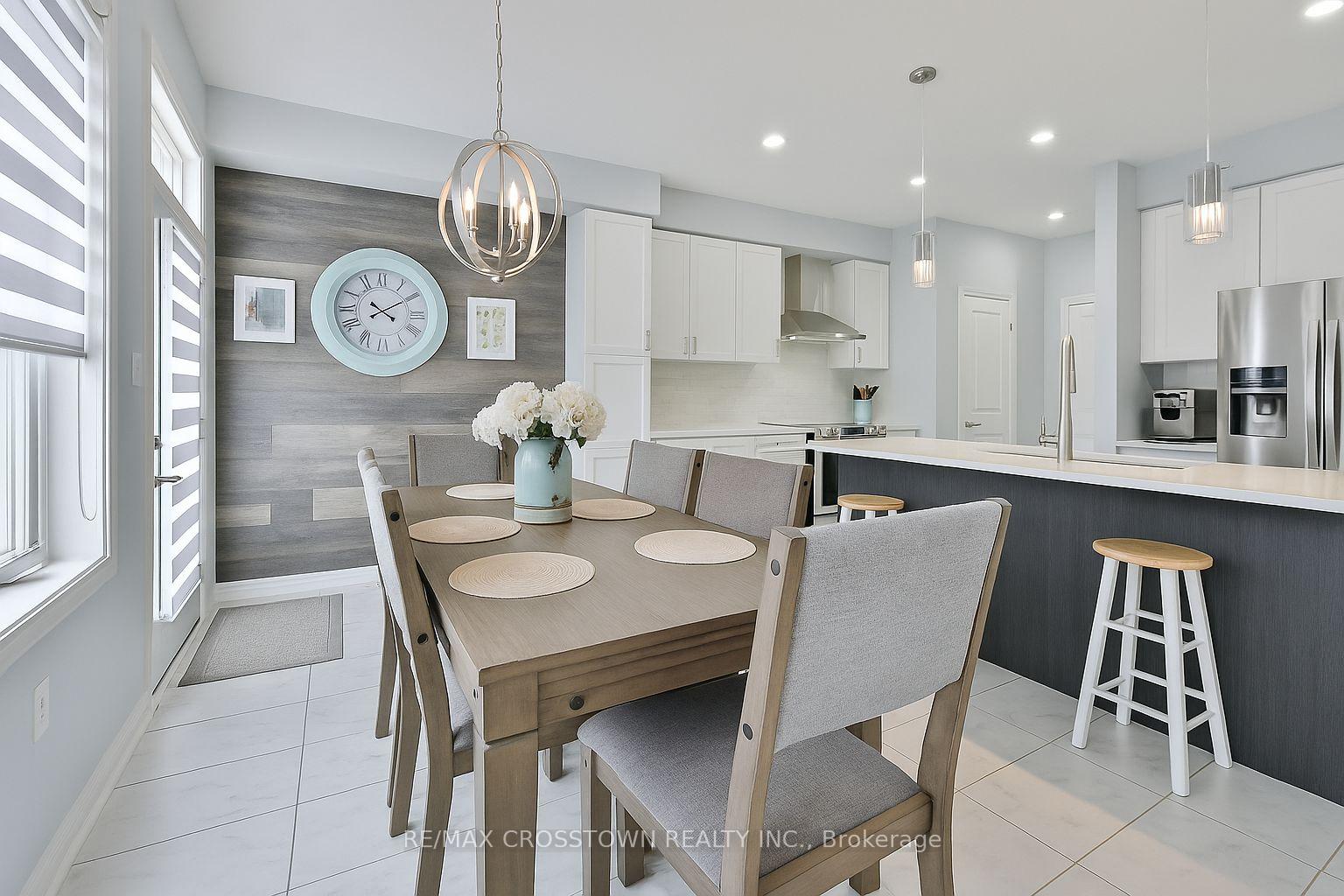 Photo 17 of 25 Pierce Place, New Tecumseth, Tottenham — HOMEH