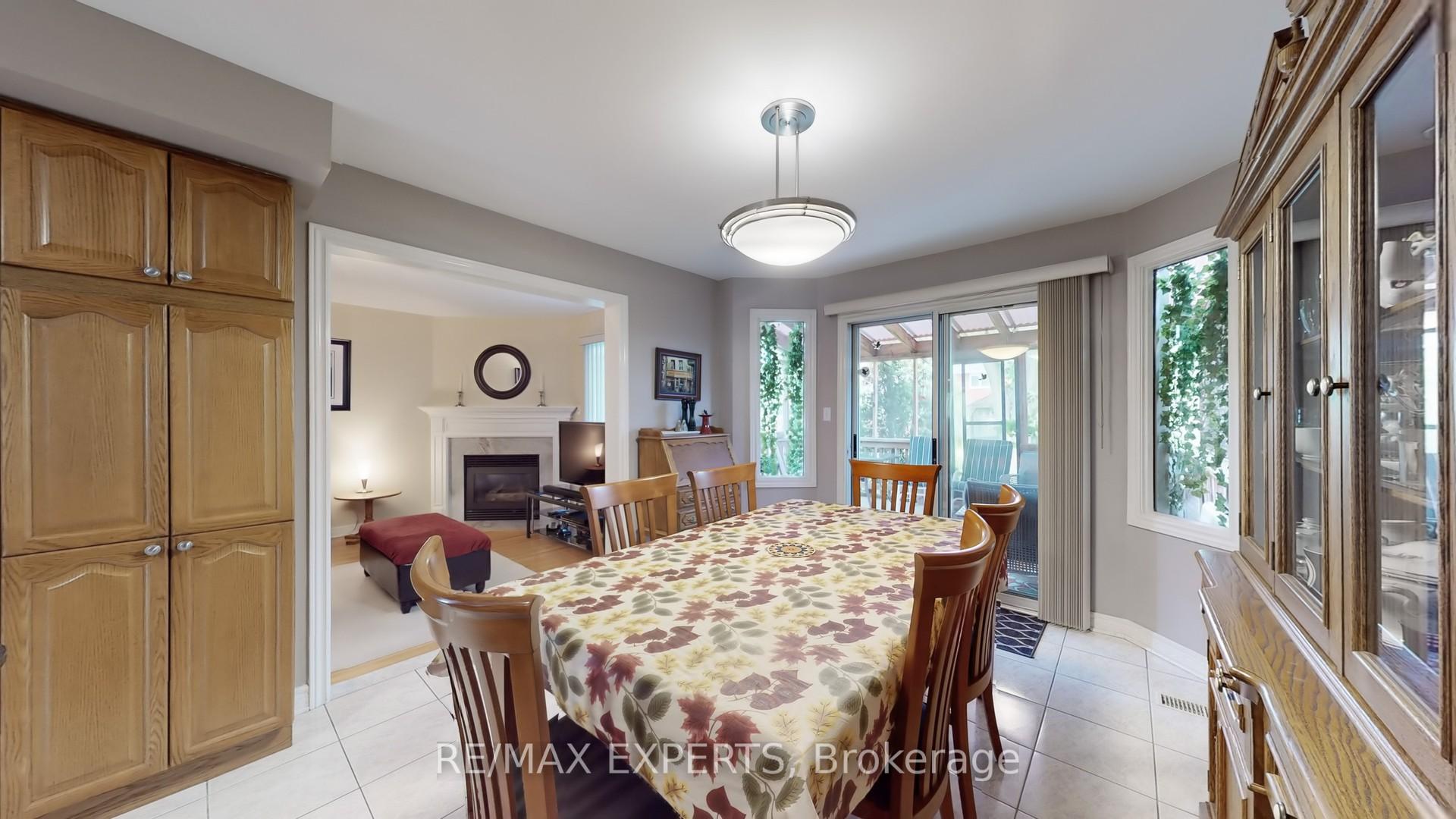 Photo 29 of 189 Castlepoint Drive E, Vaughan, Elder Mills — HOMEH