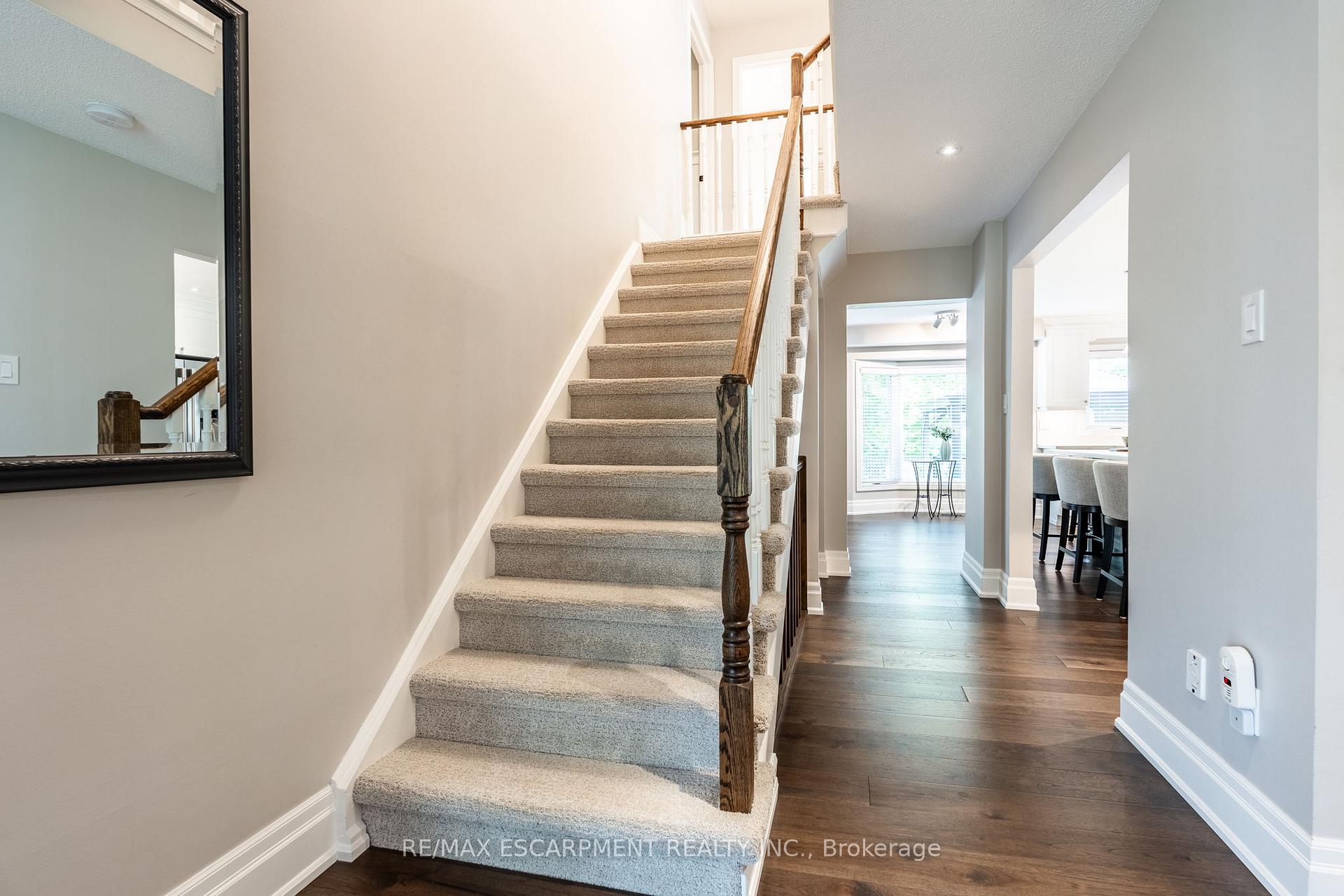 Photo 24 of 46 Ryans Way, Hamilton, Waterdown — HOMEH