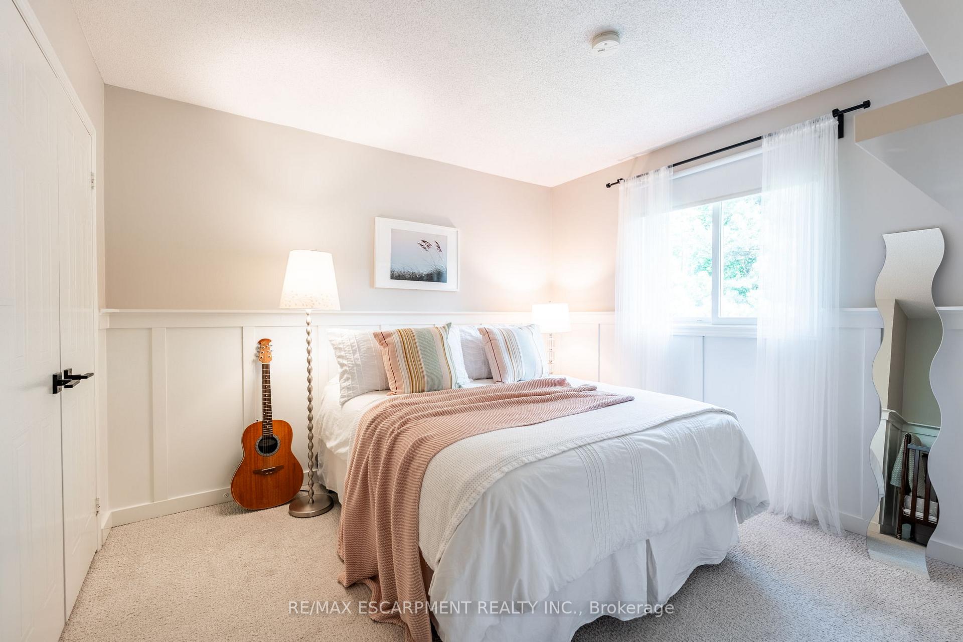 Photo 25 of 46 Ryans Way, Hamilton, Waterdown — HOMEH