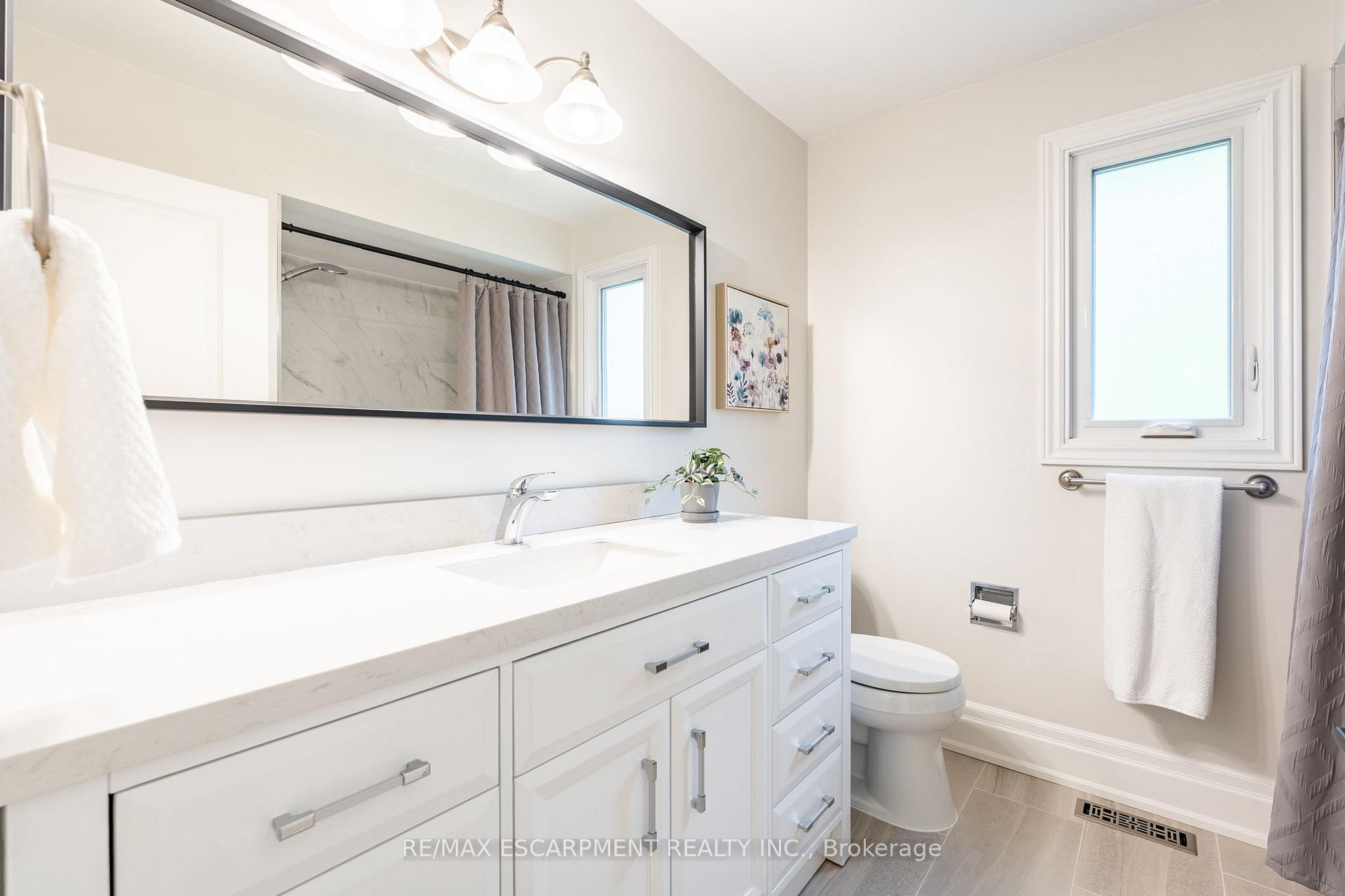 Photo 30 of 46 Ryans Way, Hamilton, Waterdown — HOMEH