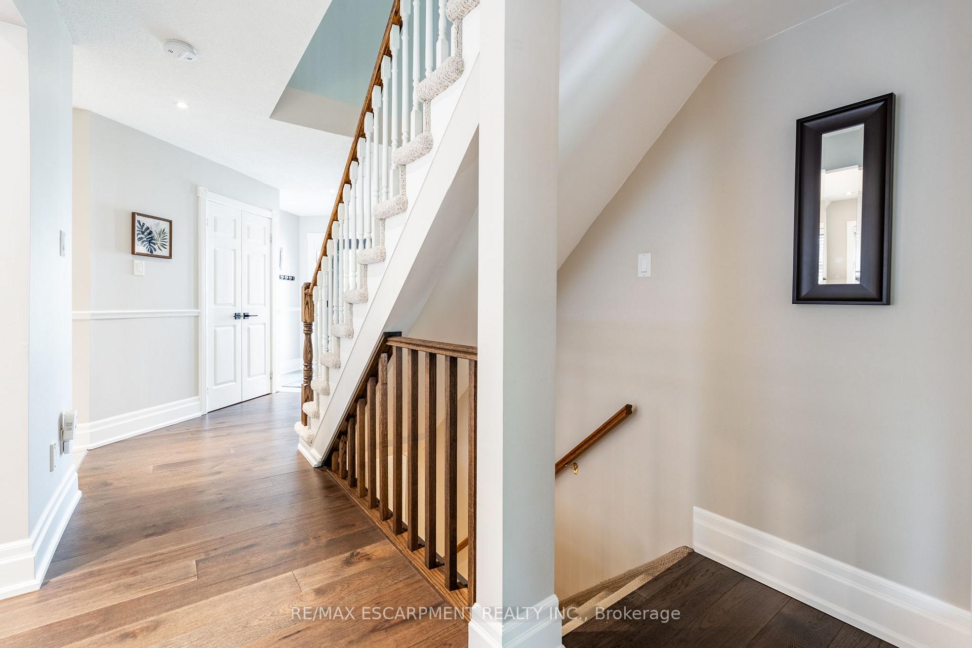 Photo 45 of 46 Ryans Way, Hamilton, Waterdown — HOMEH