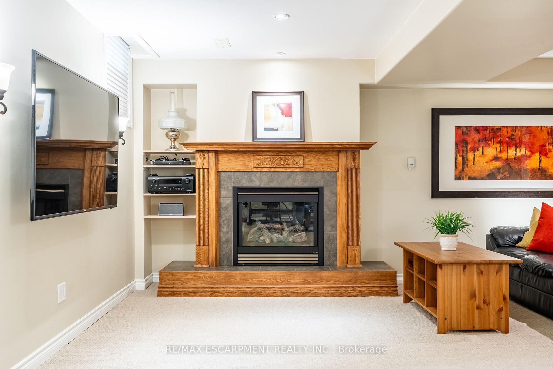 Photo 40 of 46 Ryans Way, Hamilton, Waterdown — HOMEH