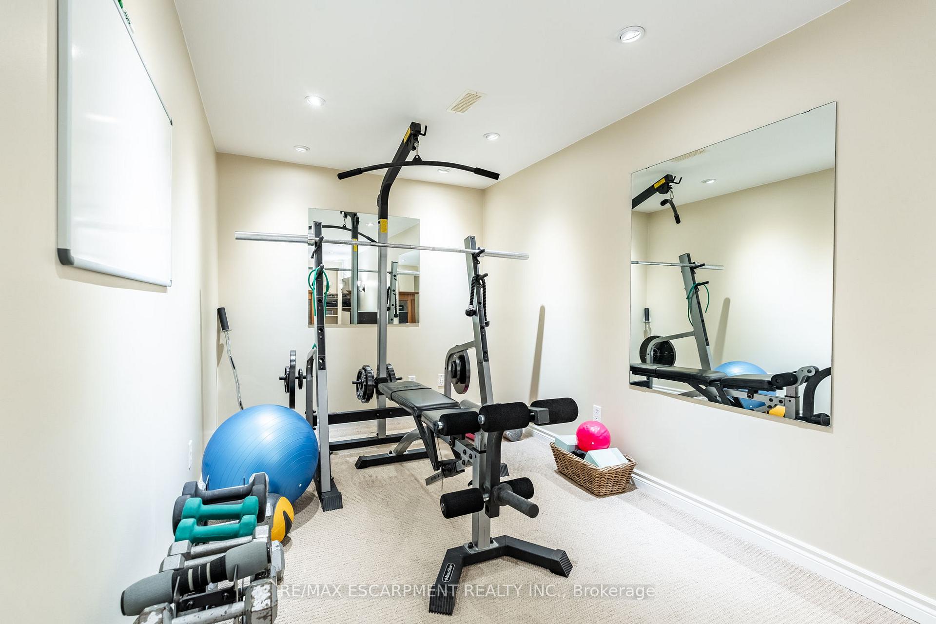 Photo 38 of 46 Ryans Way, Hamilton, Waterdown — HOMEH