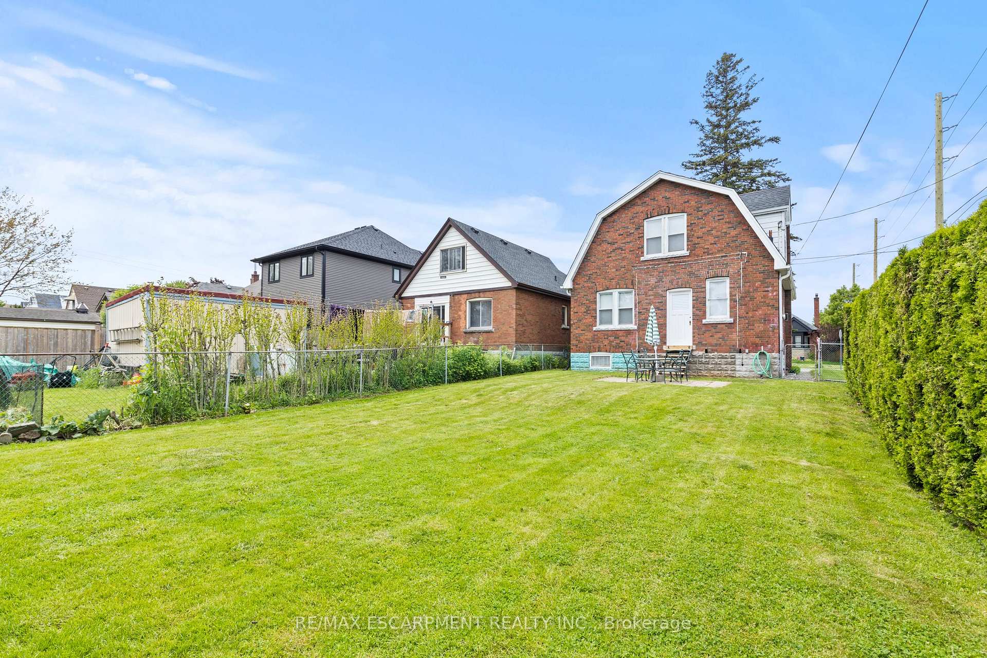 Photo 24 of 29 Barons Avenue S, Hamilton, Bartonville — HOMEH