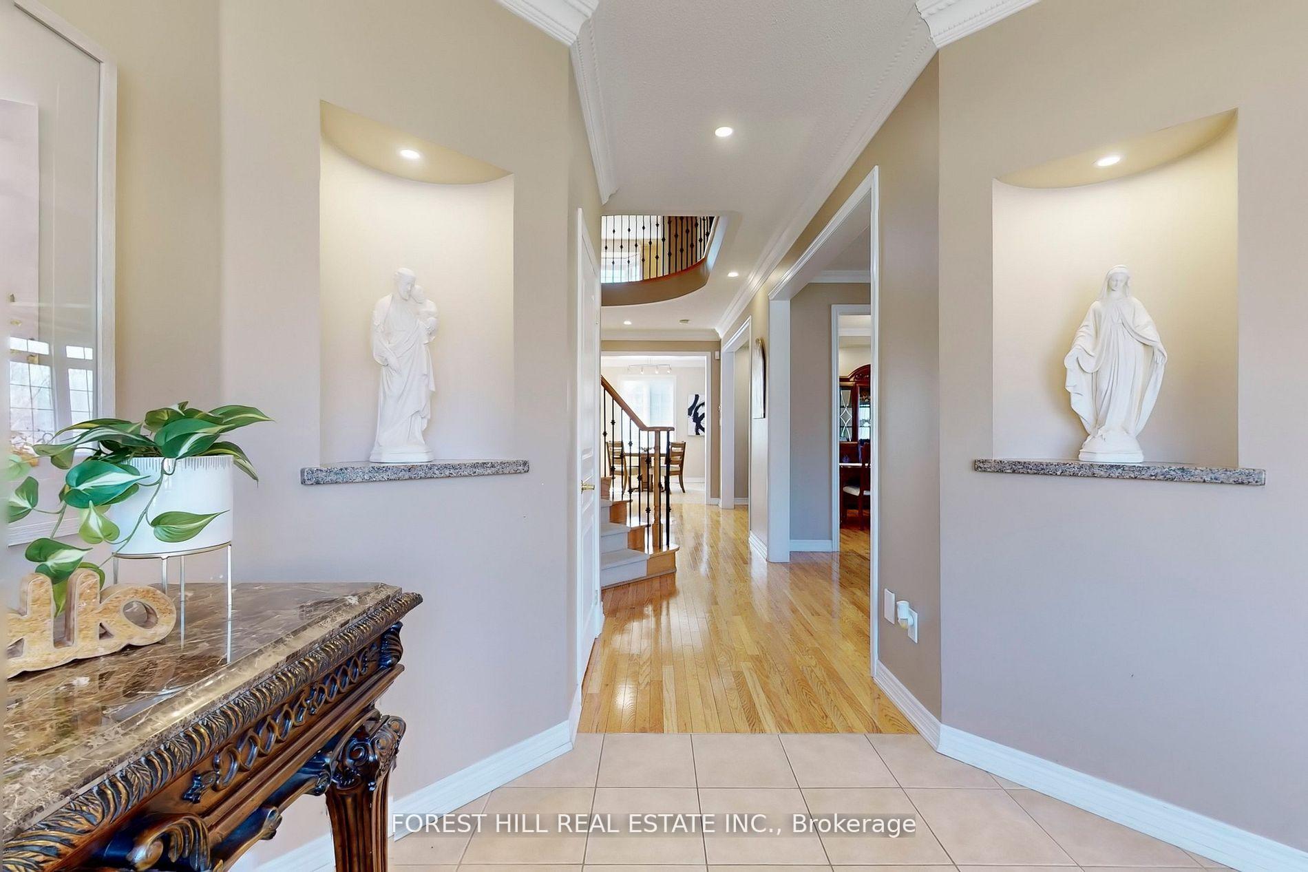 Photo 12 of 48 River Valley Crescent, Markham, Victoria Manor-Jennings Gate — HOMEH