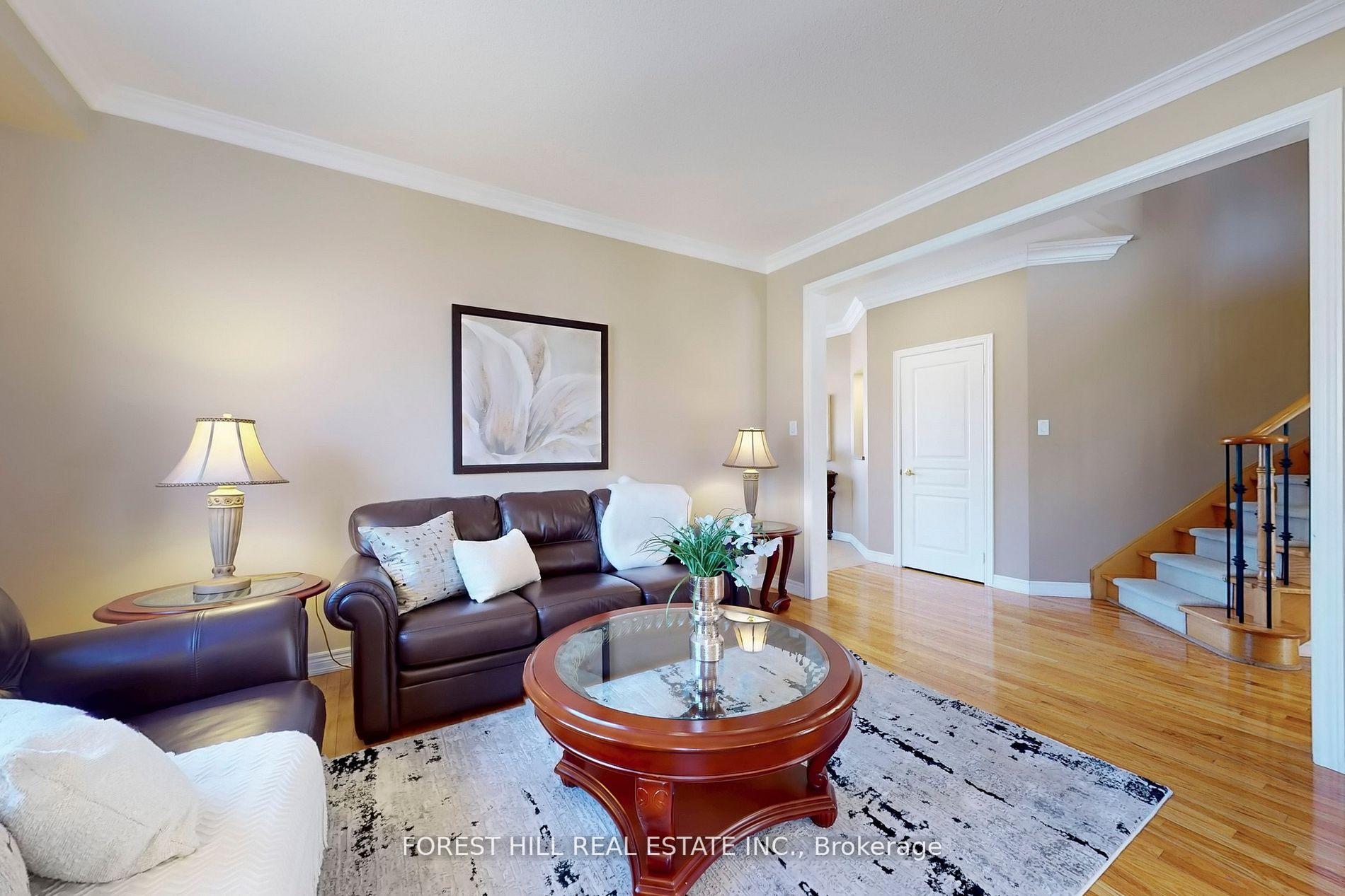 Photo 4 of 48 River Valley Crescent, Markham, Victoria Manor-Jennings Gate — HOMEH