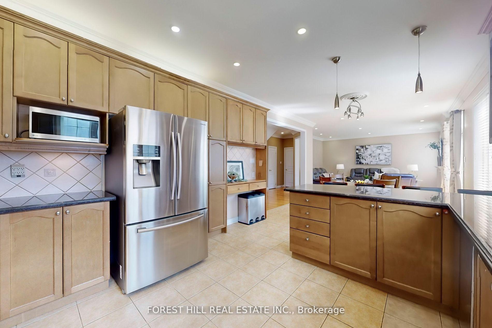 Photo 23 of 48 River Valley Crescent, Markham, Victoria Manor-Jennings Gate — HOMEH