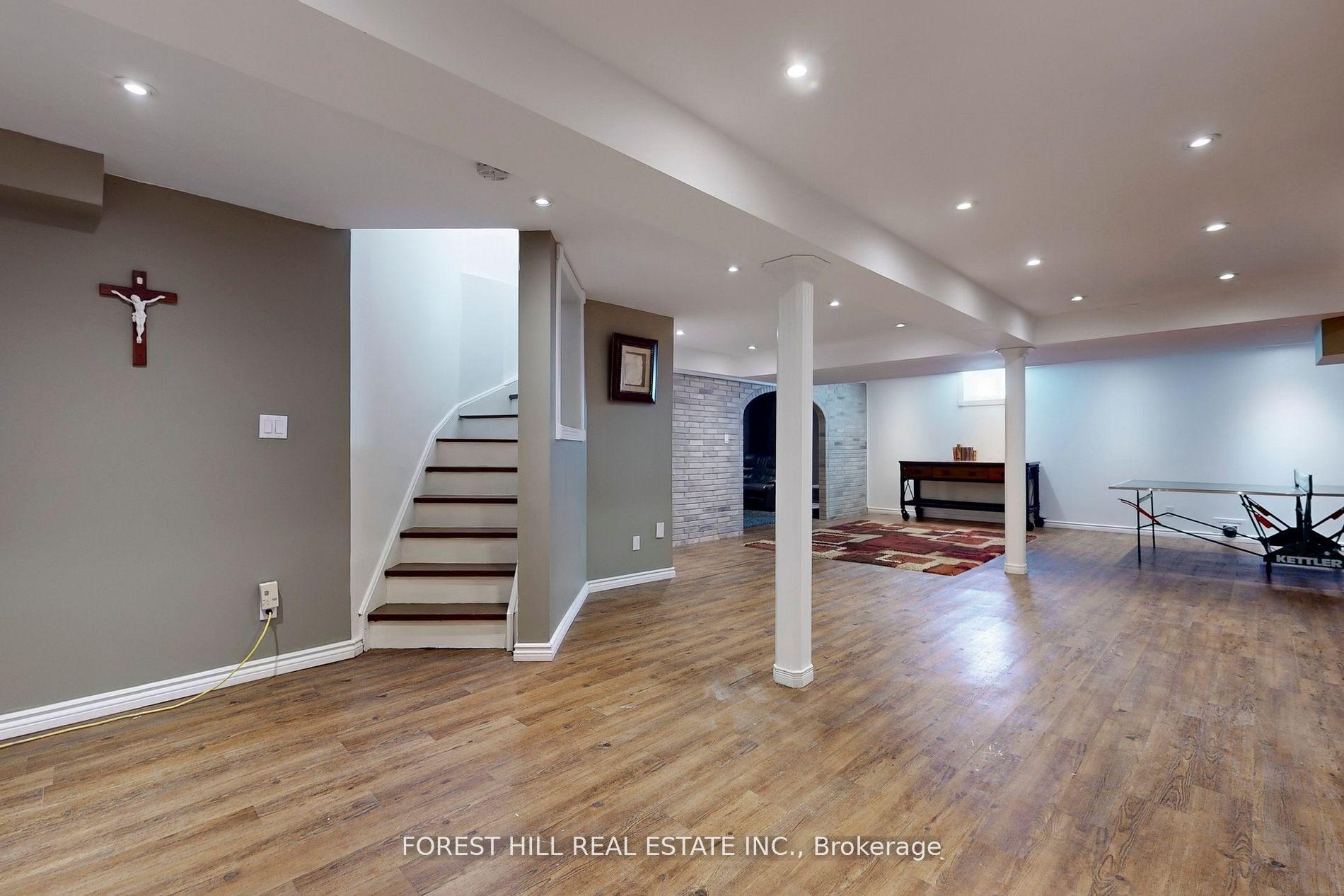 Photo 10 of 48 River Valley Crescent, Markham, Victoria Manor-Jennings Gate — HOMEH