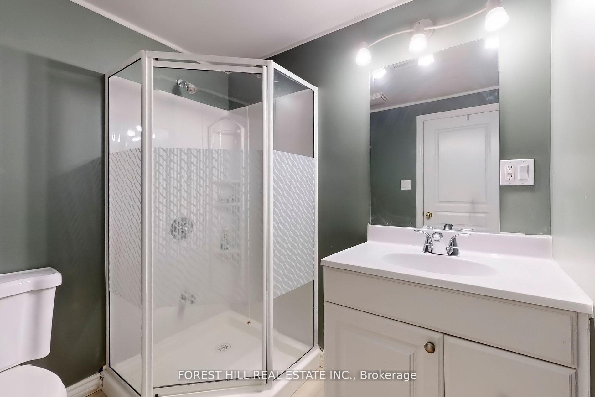 Photo 46 of 48 River Valley Crescent, Markham, Victoria Manor-Jennings Gate — HOMEH