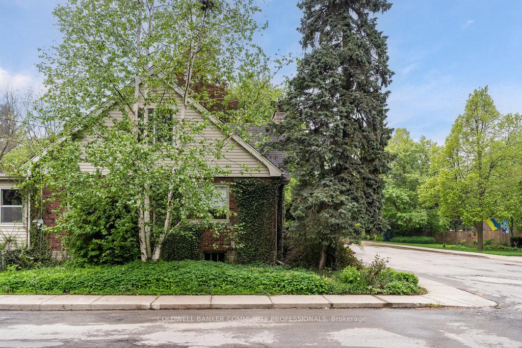 Photo 7 of 204 Melville Street, Hamilton, Dundas — HOMEH