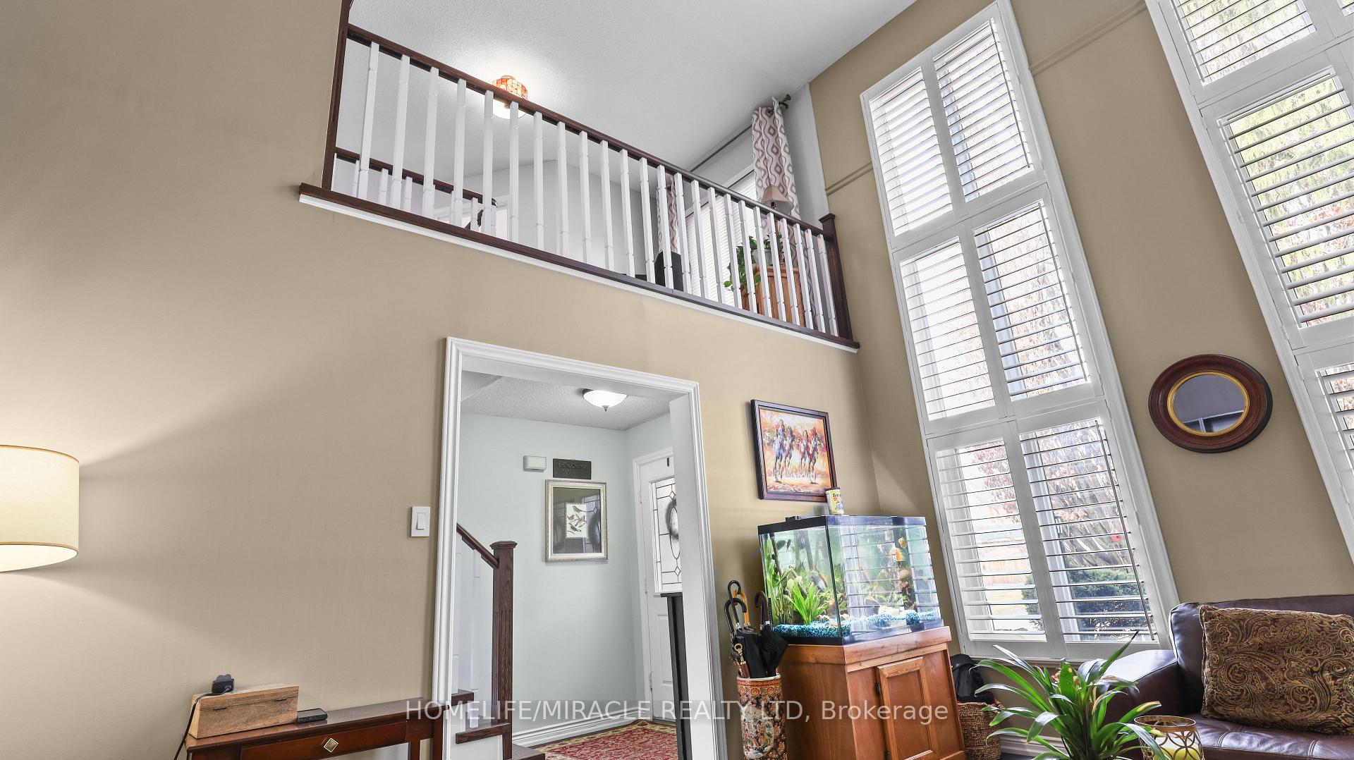 Photo 9 of 17 Burtree Drive, Brampton, Snelgrove — HOMEH