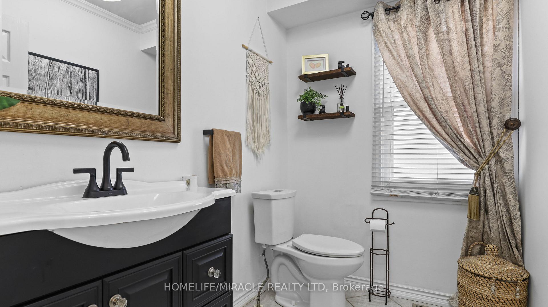 Photo 23 of 17 Burtree Drive, Brampton, Snelgrove — HOMEH