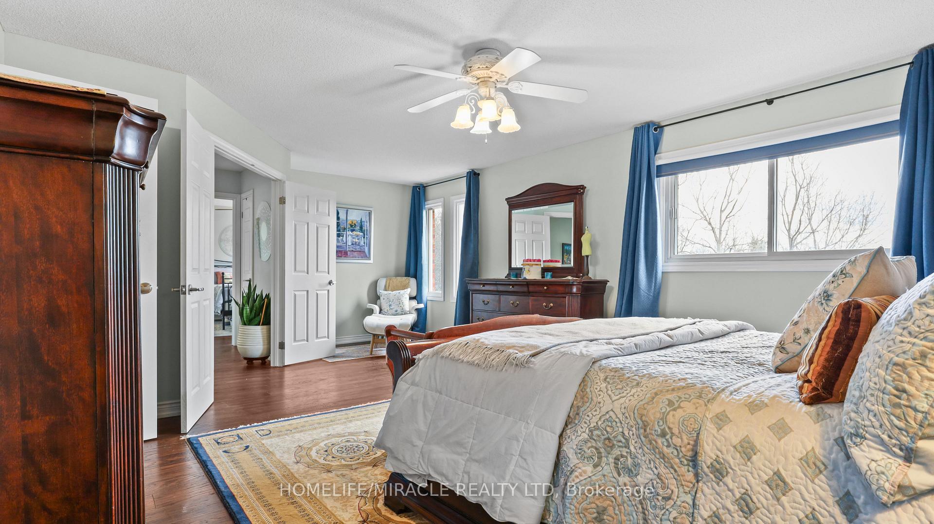 Photo 10 of 17 Burtree Drive, Brampton, Snelgrove — HOMEH