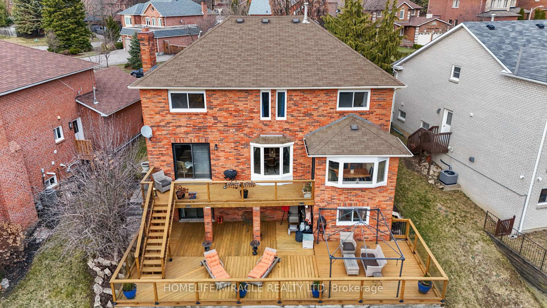 Photo 34 of 17 Burtree Drive, Brampton, Snelgrove — HOMEH