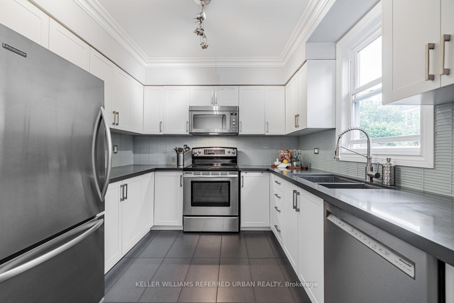 Photo 13 of 43 Woburn Avenue, Toronto, Lawrence Park North — HOMEH