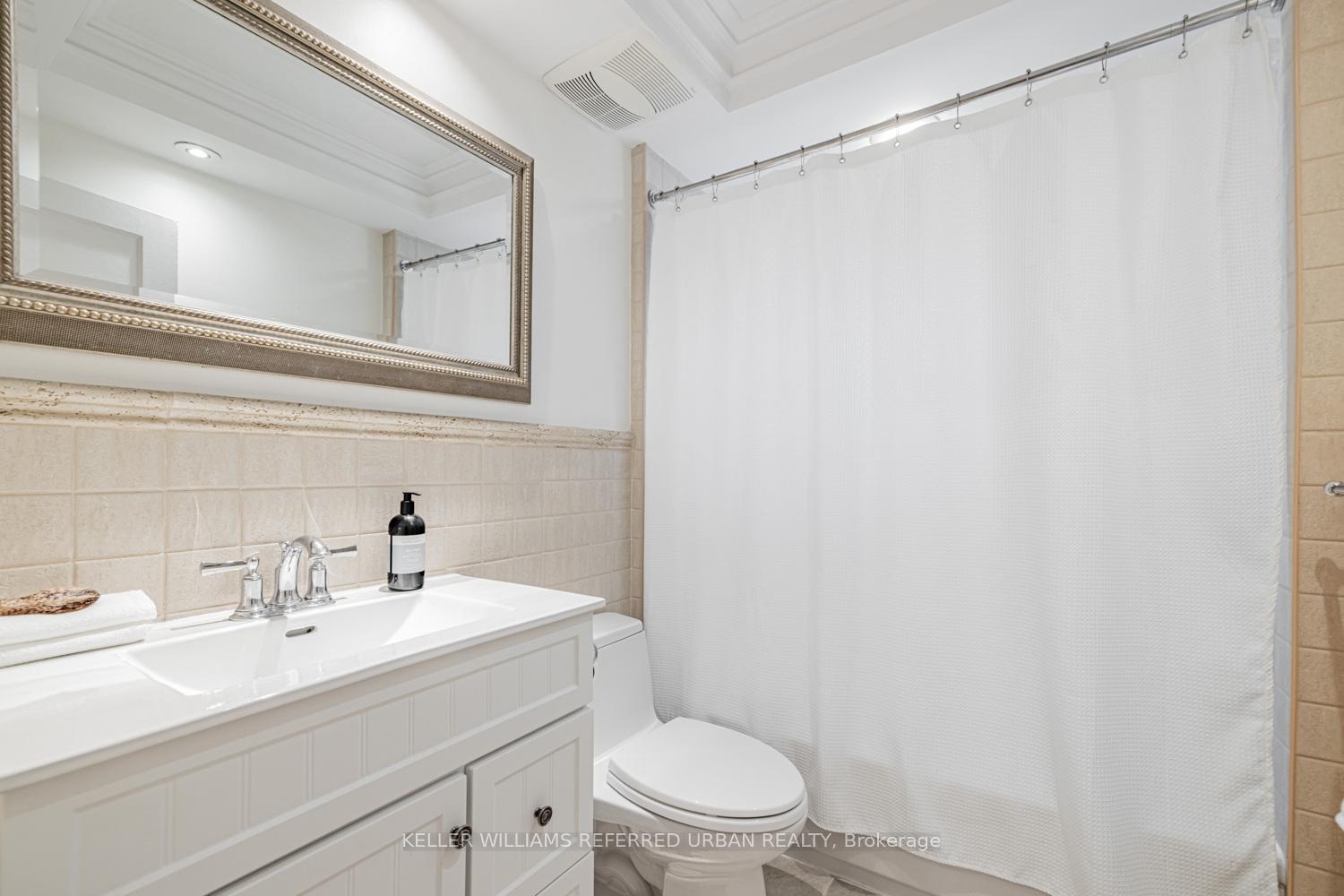 Photo 9 of 43 Woburn Avenue, Toronto, Lawrence Park North — HOMEH