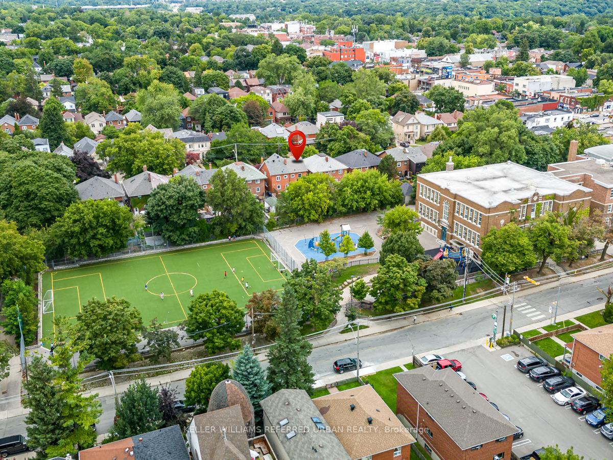 Photo 32 of 43 Woburn Avenue, Toronto, Lawrence Park North — HOMEH