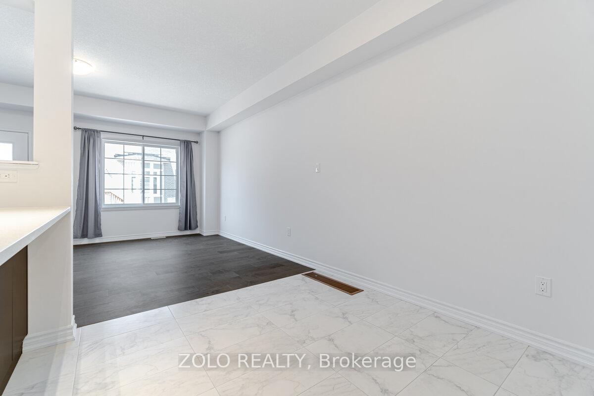 Photo 3 of 49 Elsegood Drive, Guelph, Kortright East — HOMEH