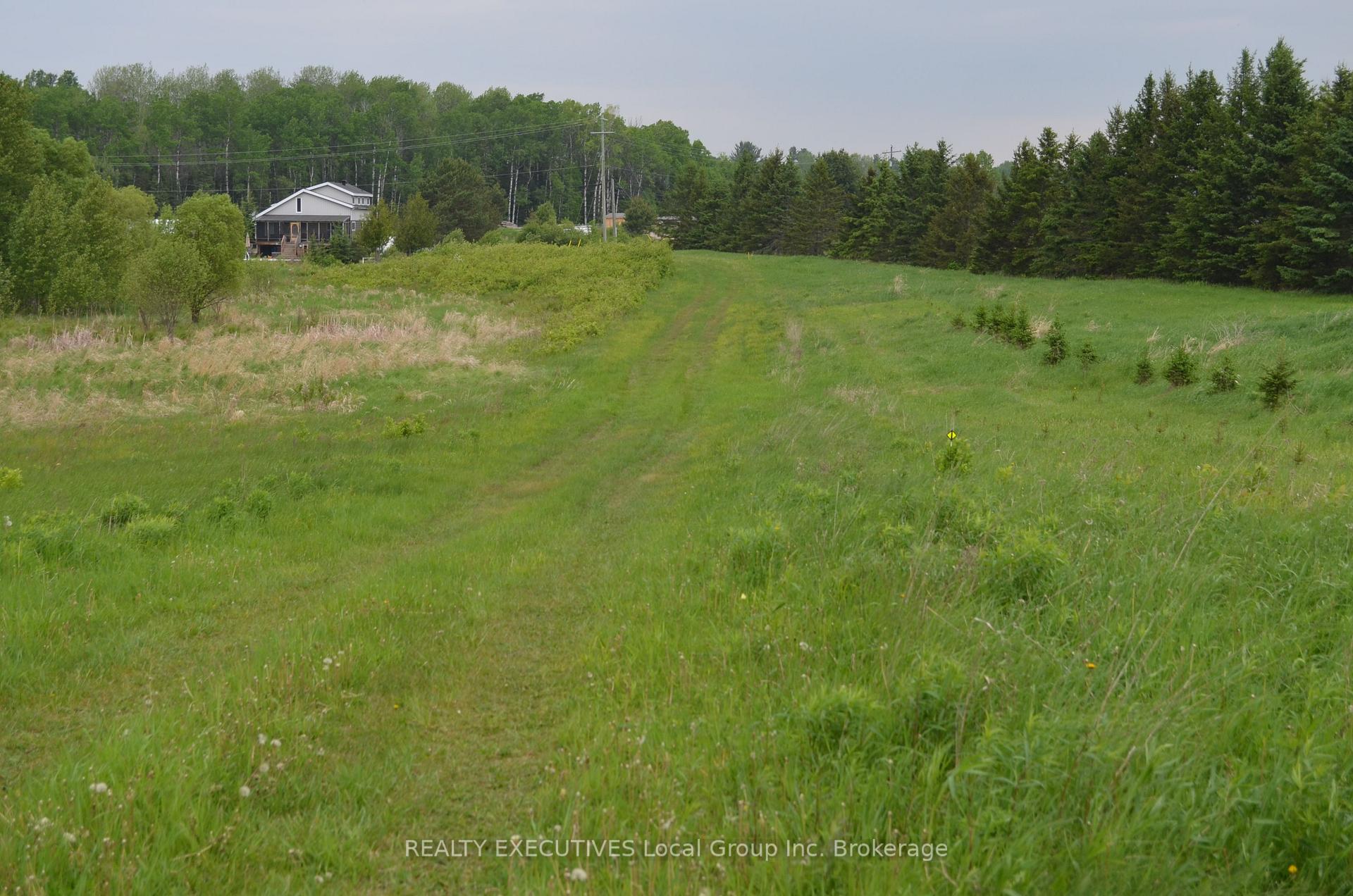 Photo 11 of 232 MacPherson Drive, East Ferris — HOMEH