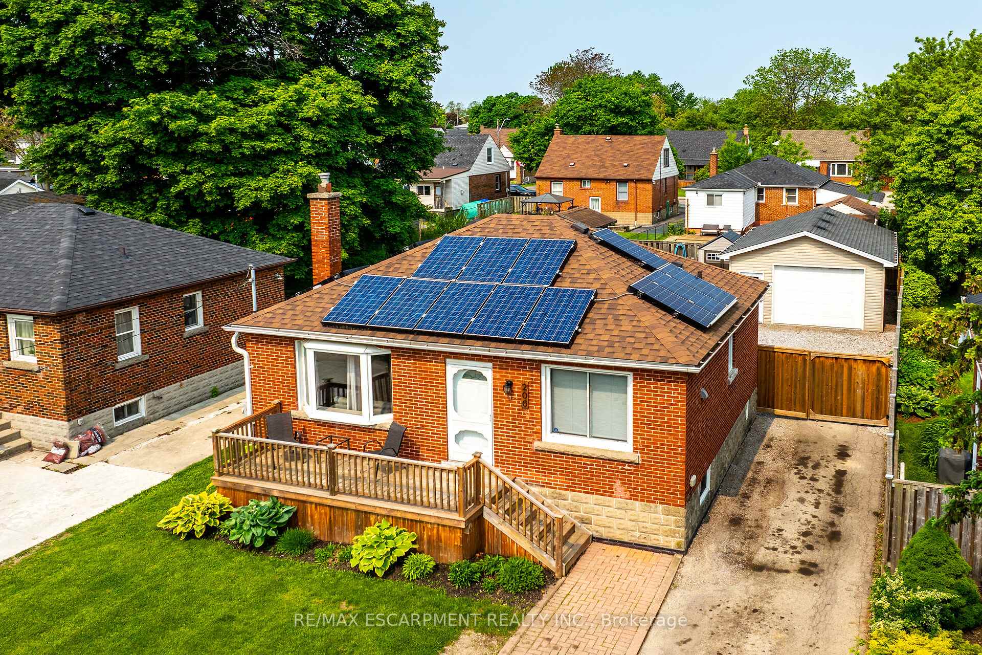 Photo 1 of 206 East 15th Street, Hamilton, Inch Park — HOMEH