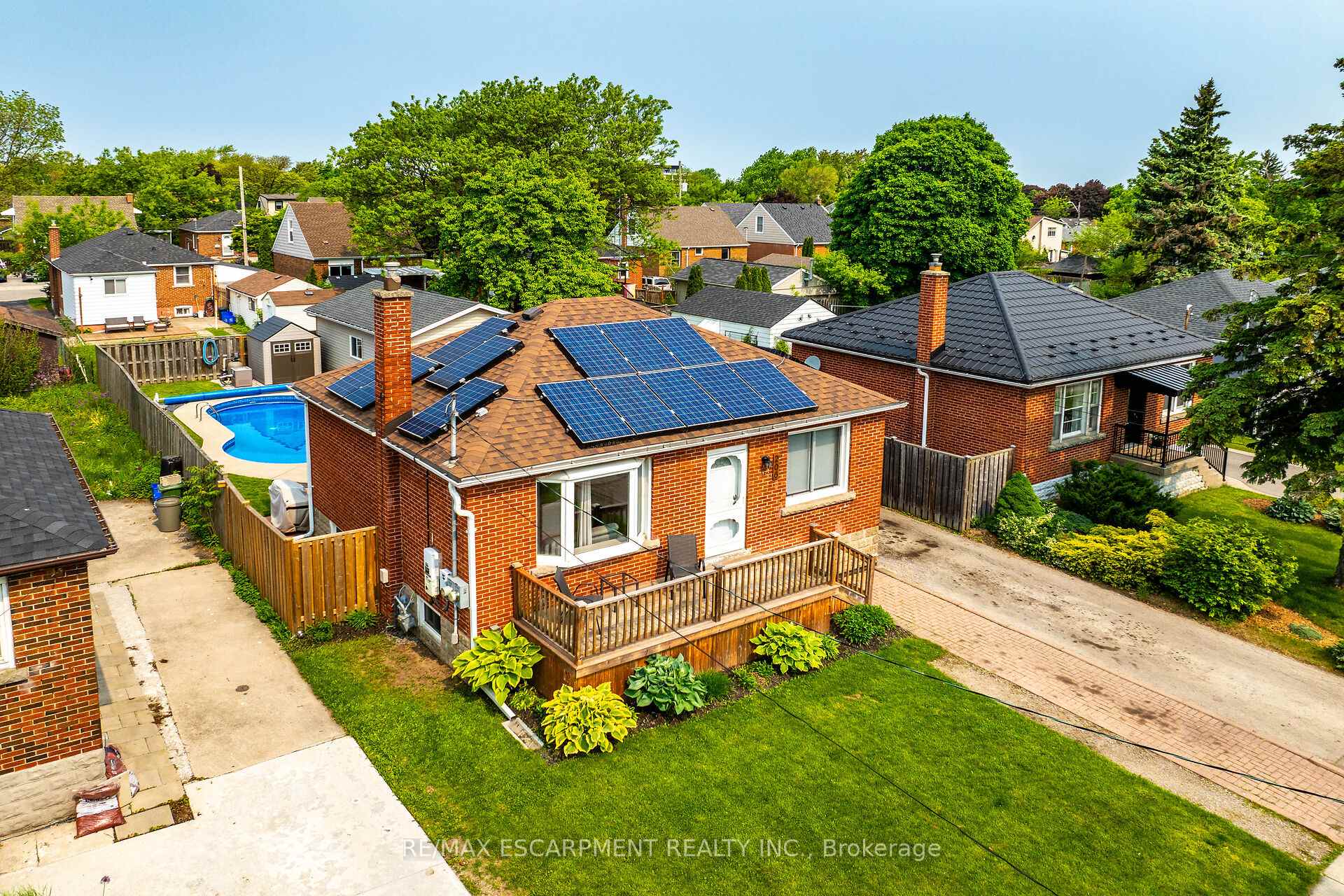 Photo 5 of 206 East 15th Street, Hamilton, Inch Park — HOMEH