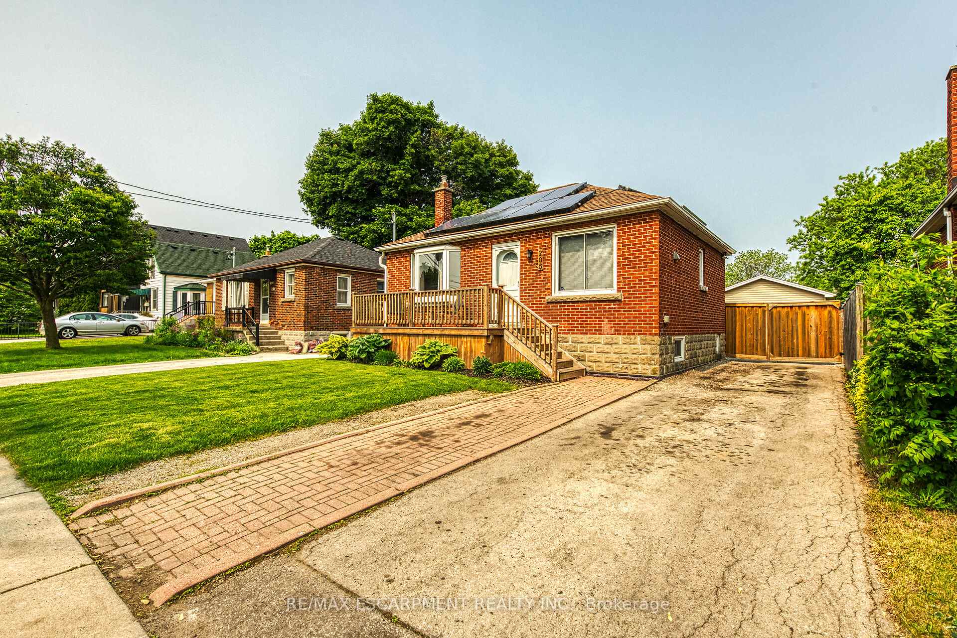 Photo 30 of 206 East 15th Street, Hamilton, Inch Park — HOMEH